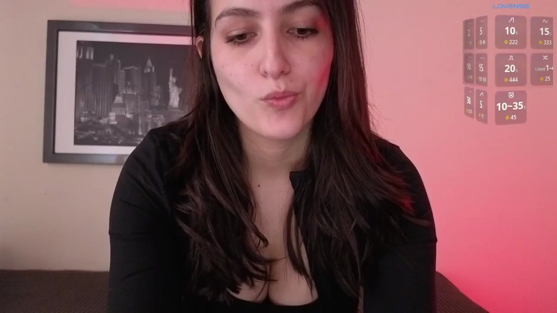 Gallery image thumbnail from AlyssaM's myfreecams stream on, 11/05/2025, 18:22 image 6 of 20