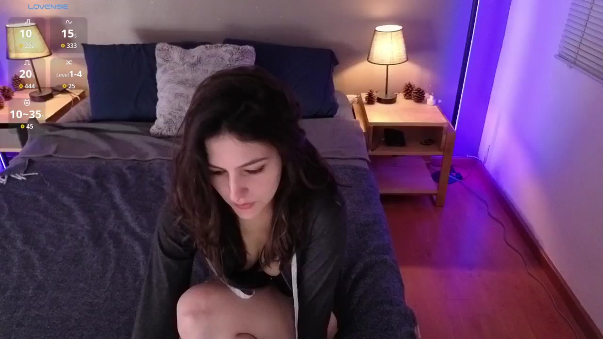 Gallery image thumbnail from AlyssaM's myfreecams stream on, 11/24/2025, 12:27 image 19 of 20