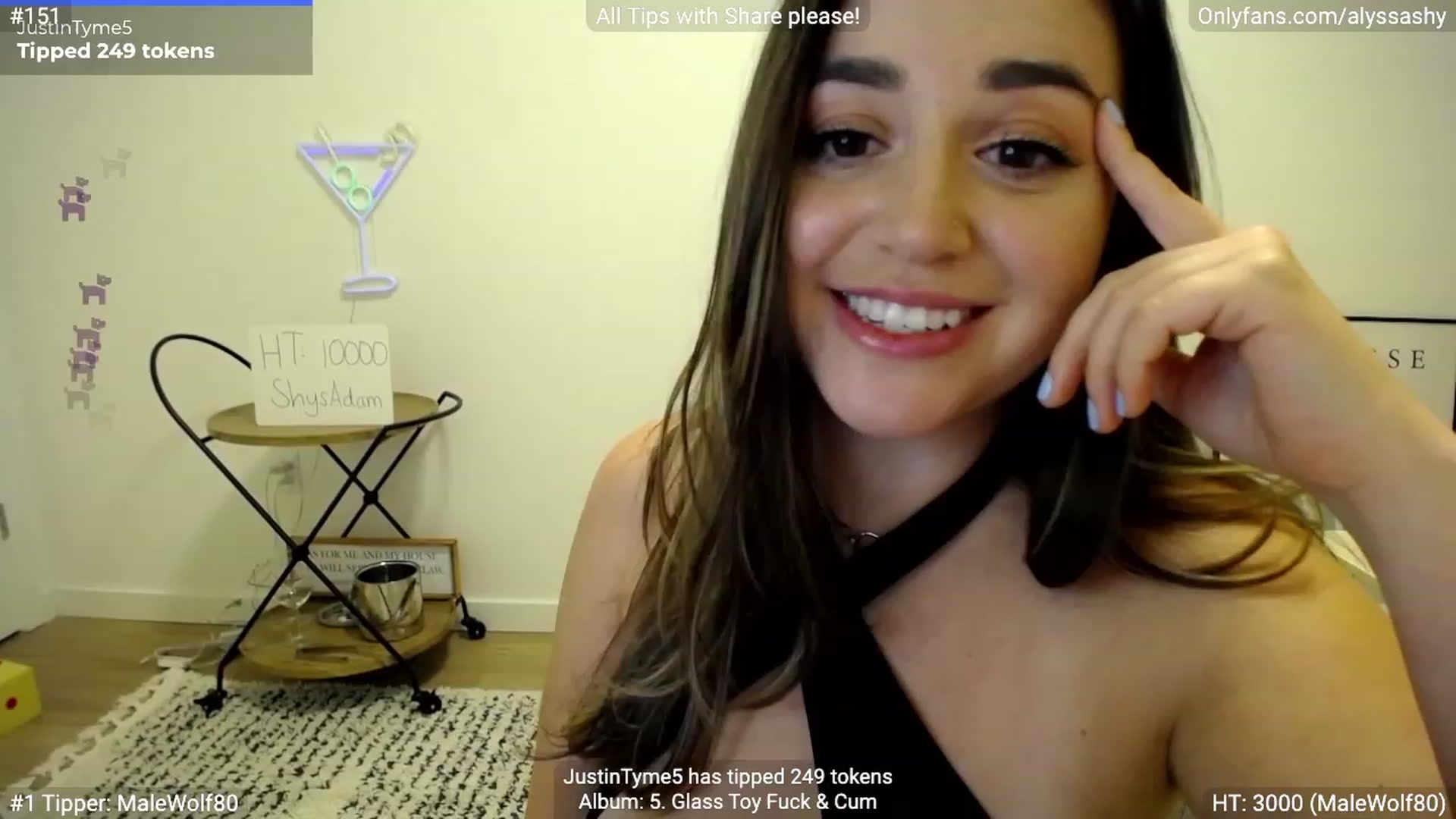 Gallery image thumbnail from AlyssaShy's myfreecams stream on, 11/19/2022, 01:04 image 10 of 20