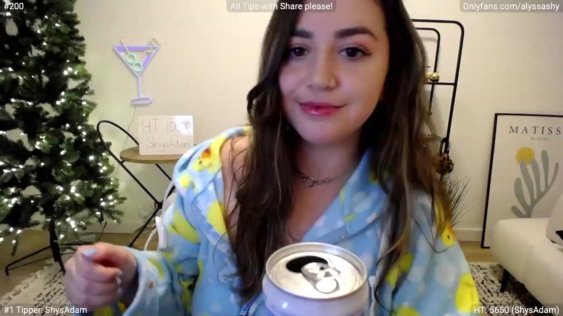 Gallery image thumbnail from AlyssaShy's myfreecams stream on, 12/01/2022, 02:07 image 2 of 20