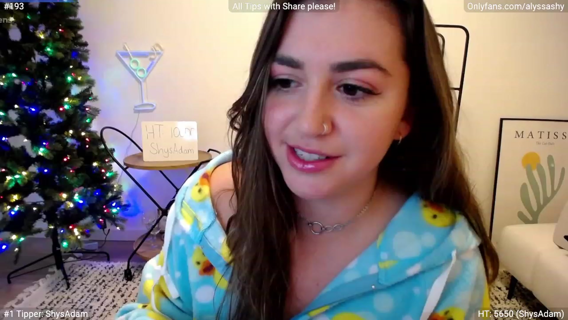 Gallery image thumbnail from AlyssaShy's myfreecams stream on, 12/01/2022, 02:07 image 7 of 20