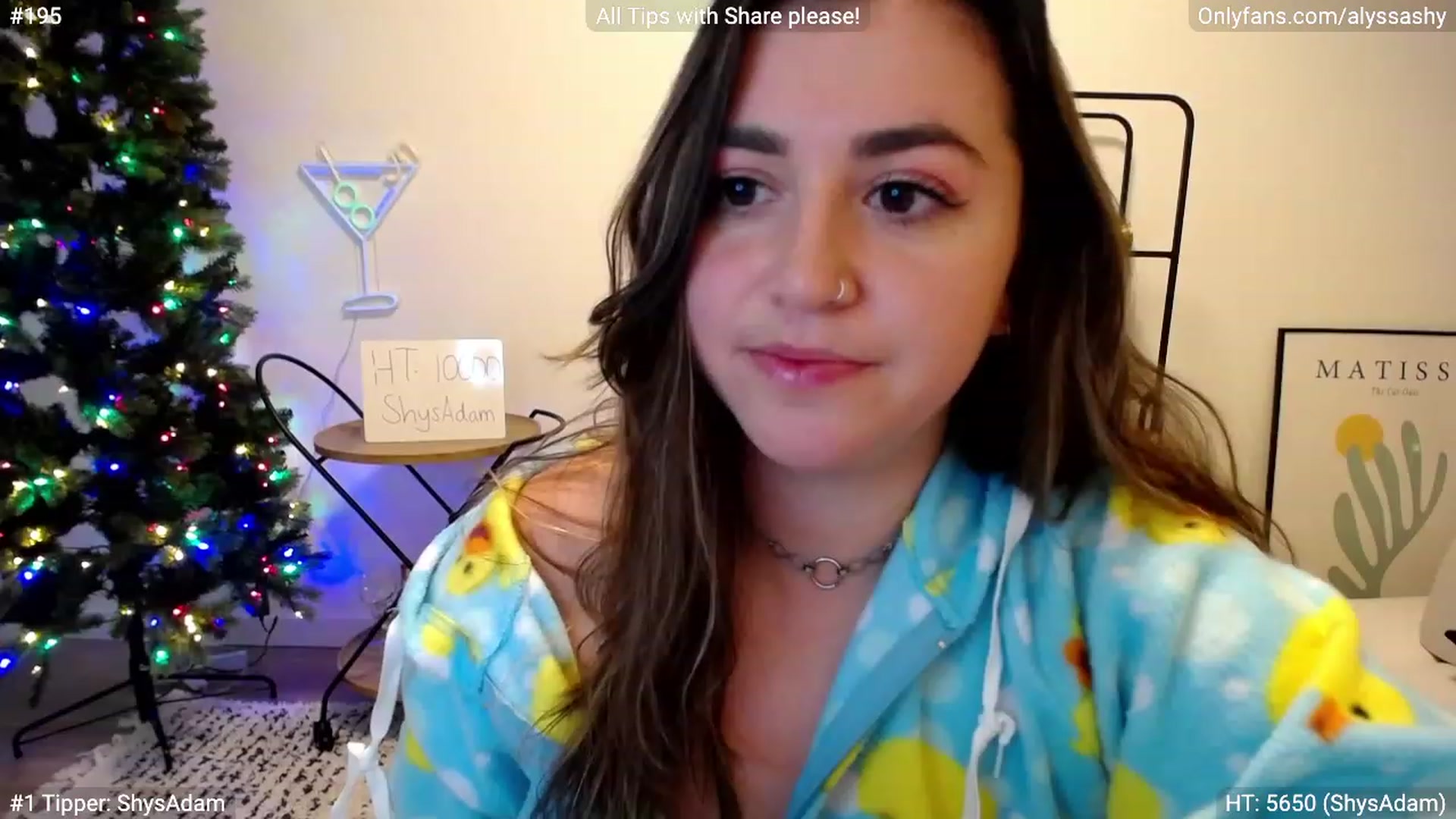 Gallery image thumbnail from AlyssaShy's myfreecams stream on, 12/01/2022, 02:07 image 6 of 20