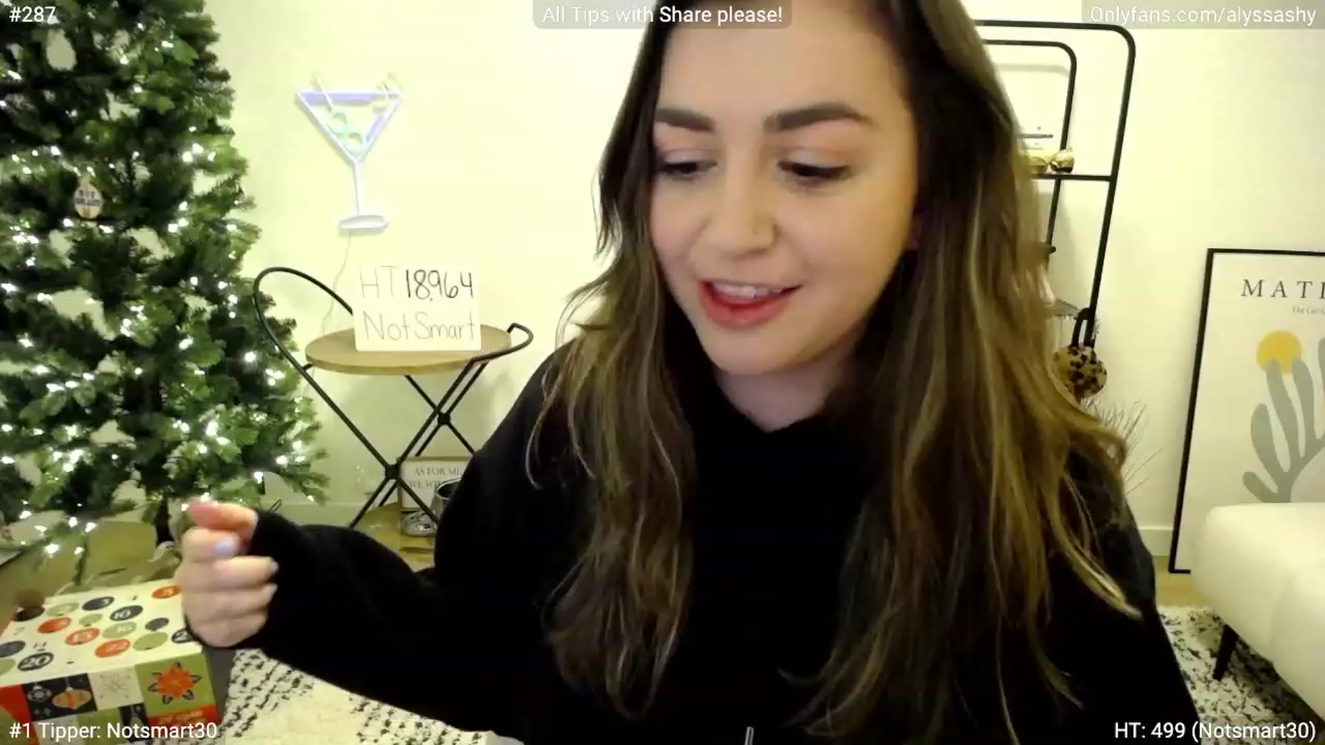 Gallery image thumbnail from AlyssaShy's myfreecams stream on, 12/06/2022, 04:02 image 2 of 20