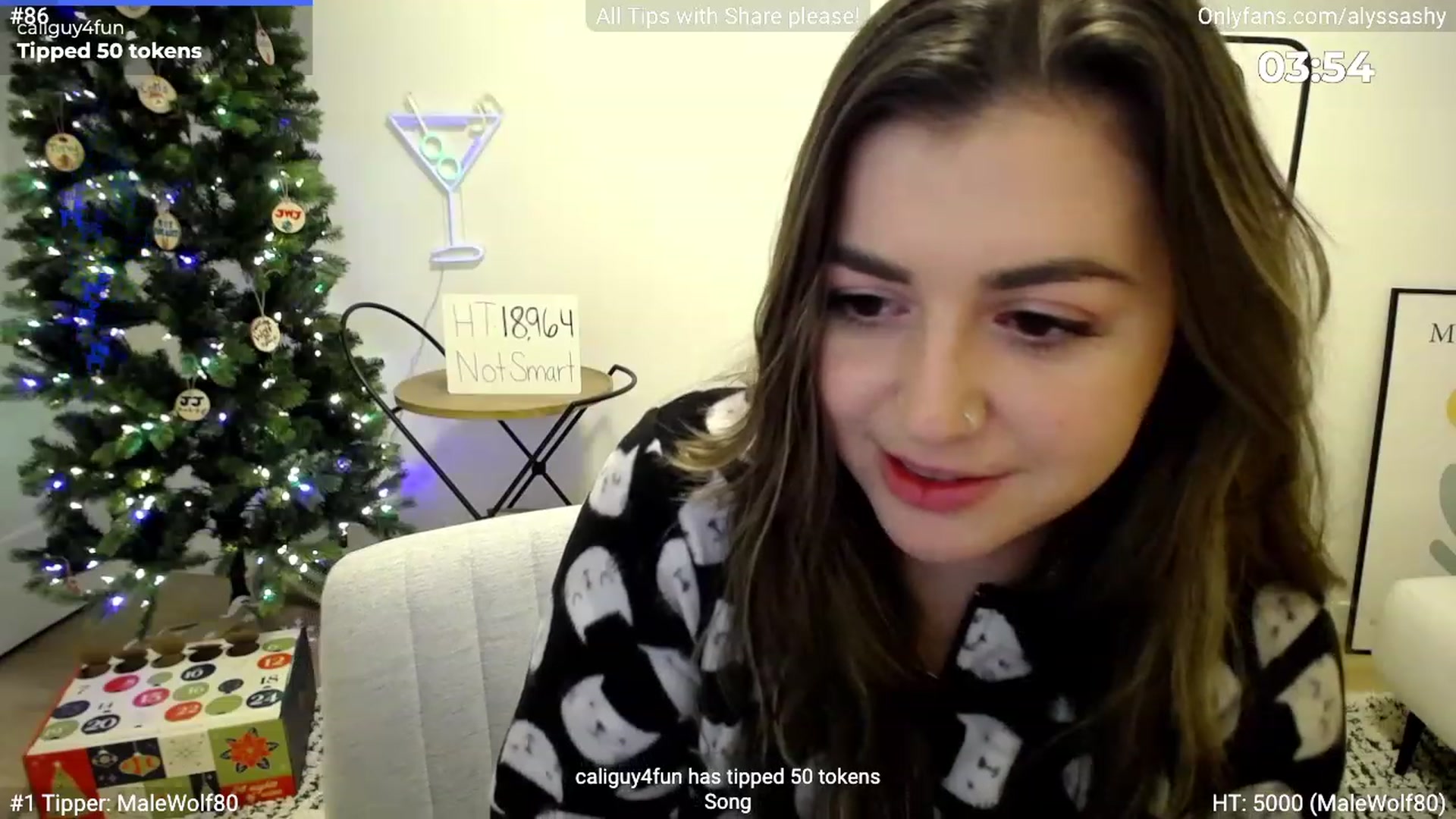 Gallery image thumbnail from AlyssaShy's myfreecams stream on, 12/06/2022, 04:02 image 19 of 20