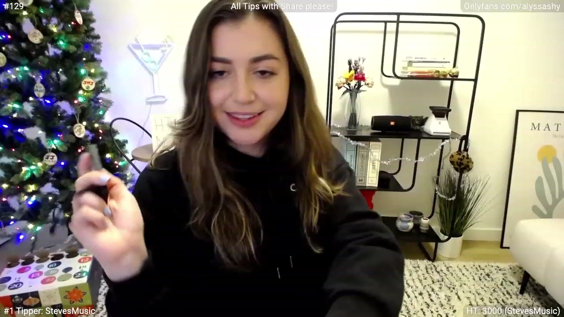 Gallery image thumbnail from AlyssaShy's myfreecams stream on, 12/06/2022, 04:02 image 13 of 20