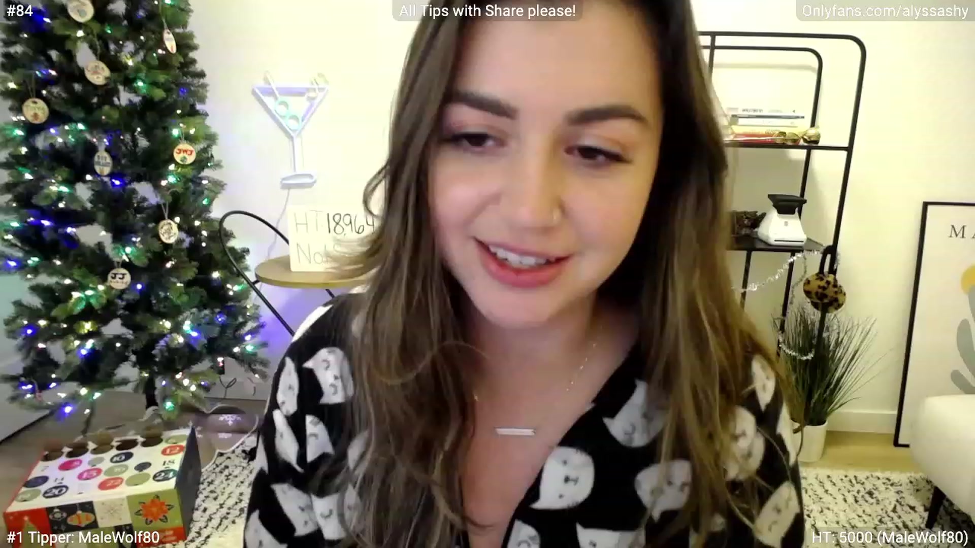 Gallery image thumbnail from AlyssaShy's myfreecams stream on, 12/06/2022, 04:14 image 10 of 20