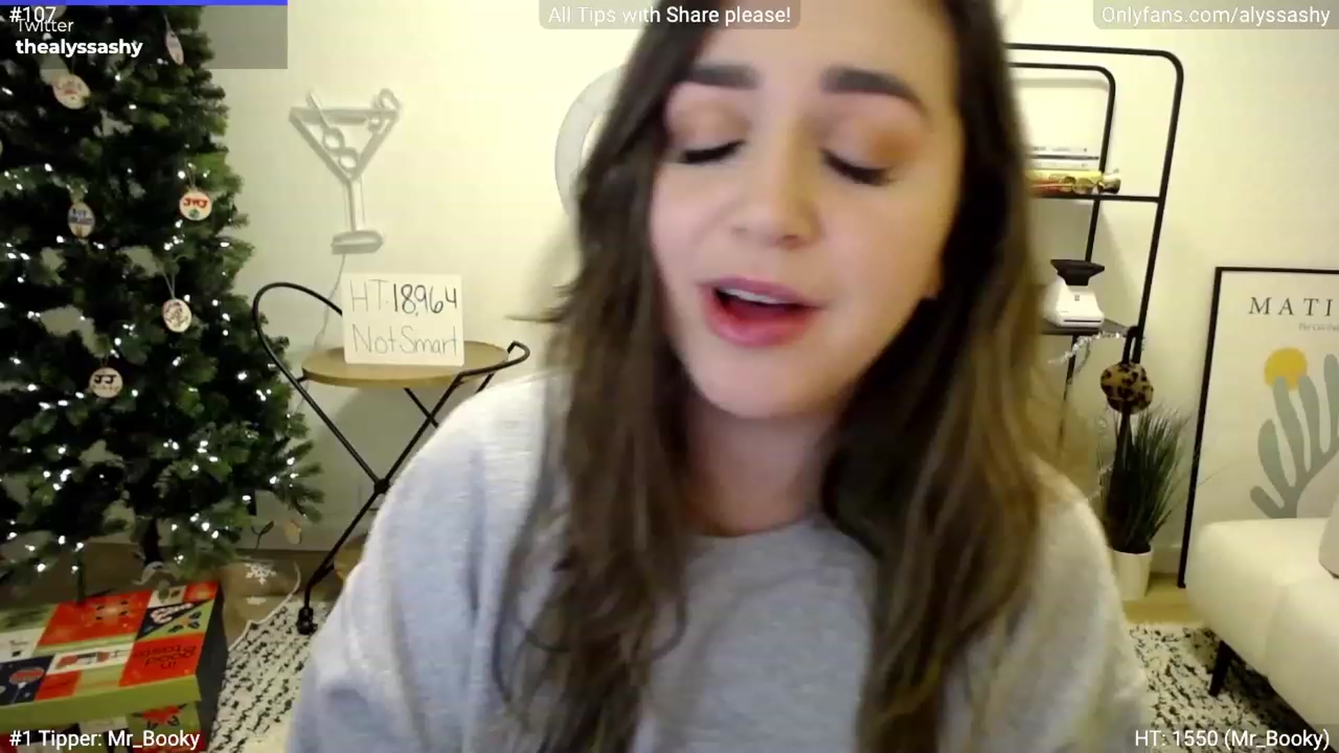 Gallery image thumbnail from AlyssaShy's myfreecams stream on, 12/07/2022, 23:02 image 11 of 20