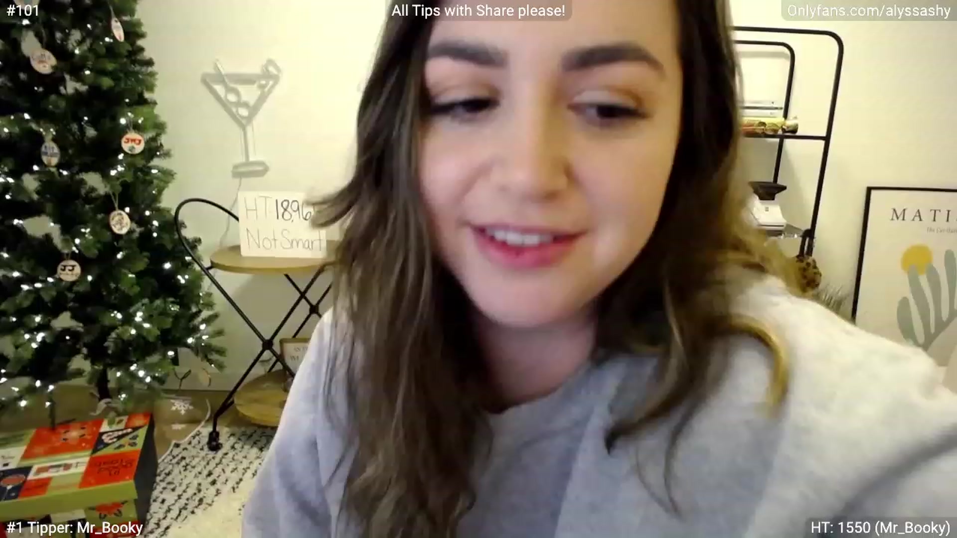 Gallery image thumbnail from AlyssaShy's myfreecams stream on, 12/08/2022, 24:12 image 4 of 20