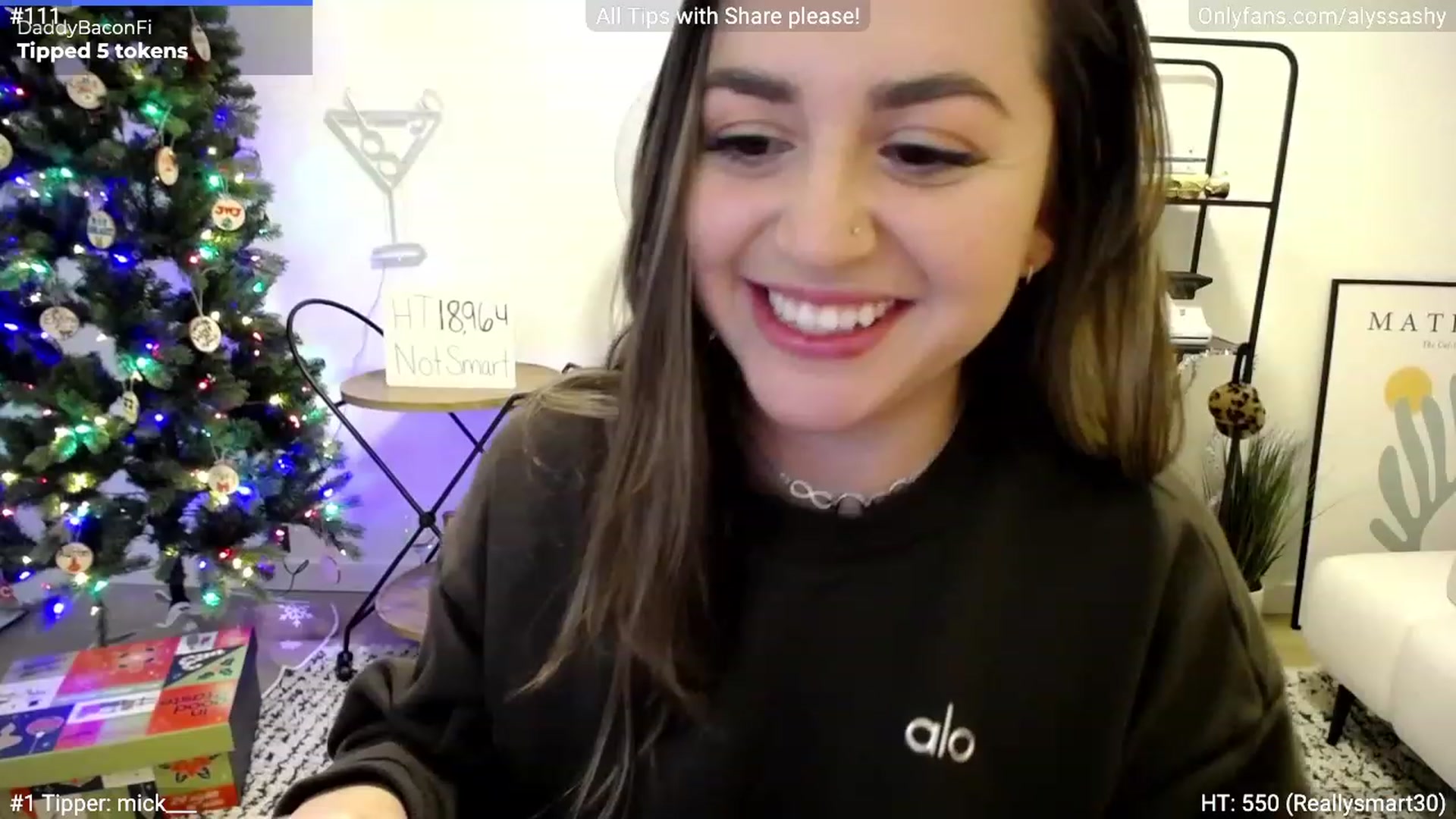 Gallery image thumbnail from AlyssaShy's myfreecams stream on, 12/09/2022, 24:45 image 13 of 20