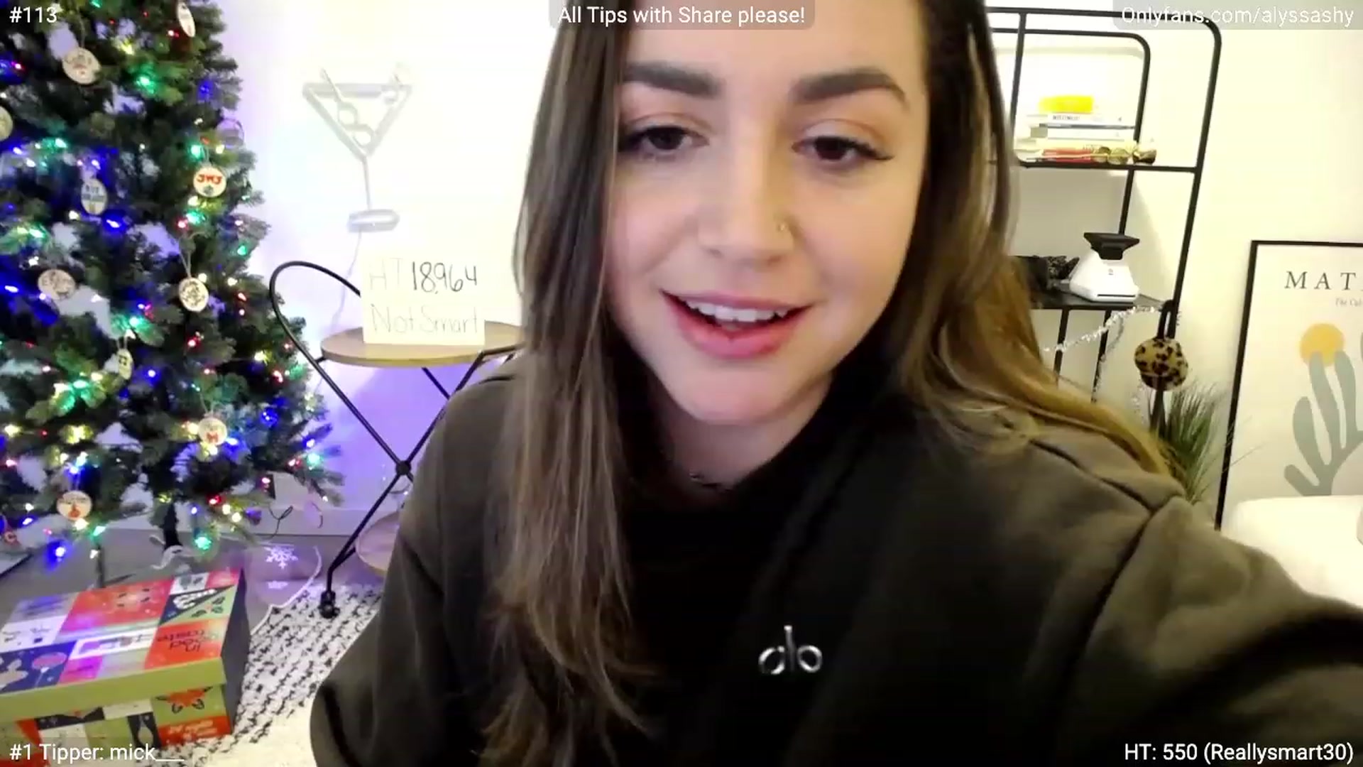 Gallery image thumbnail from AlyssaShy's myfreecams stream on, 12/09/2022, 24:45 image 7 of 20