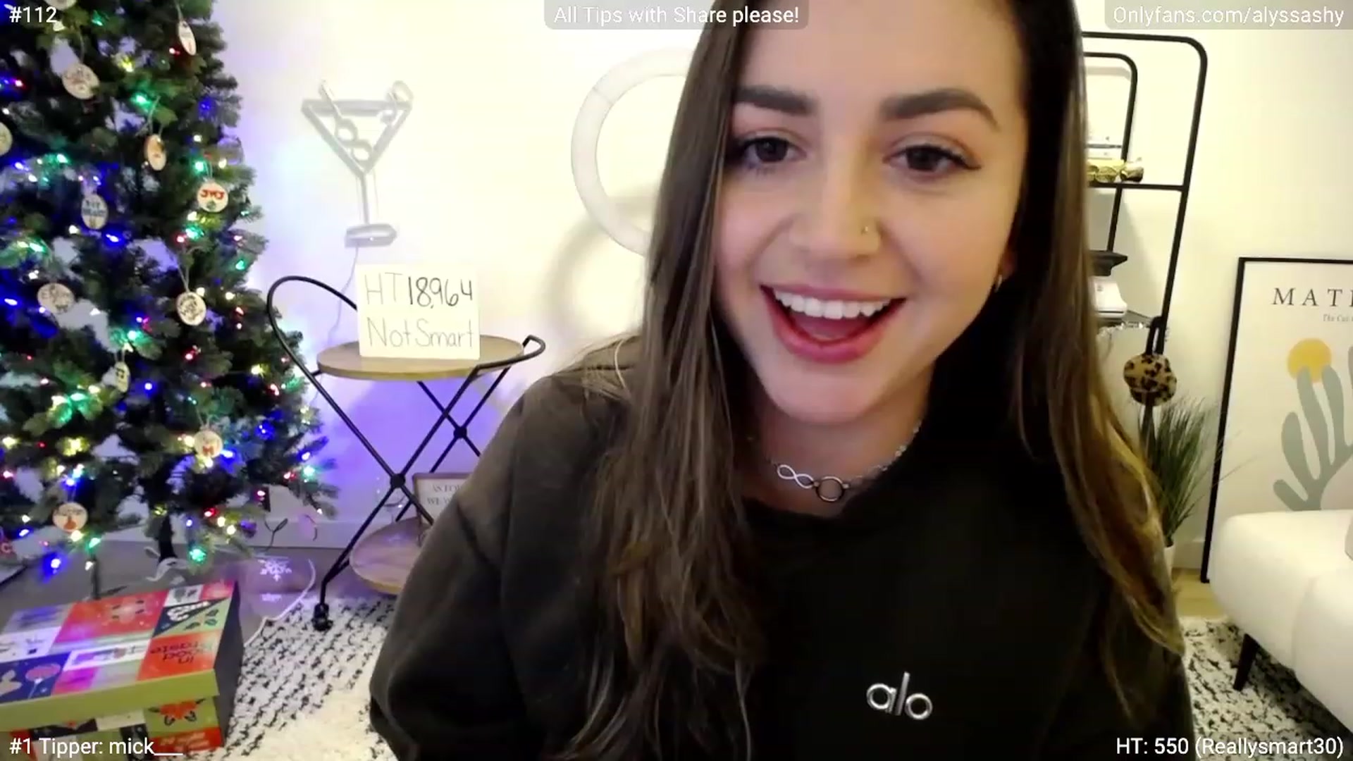 Gallery image thumbnail from AlyssaShy's myfreecams stream on, 12/09/2022, 24:45 image 16 of 20