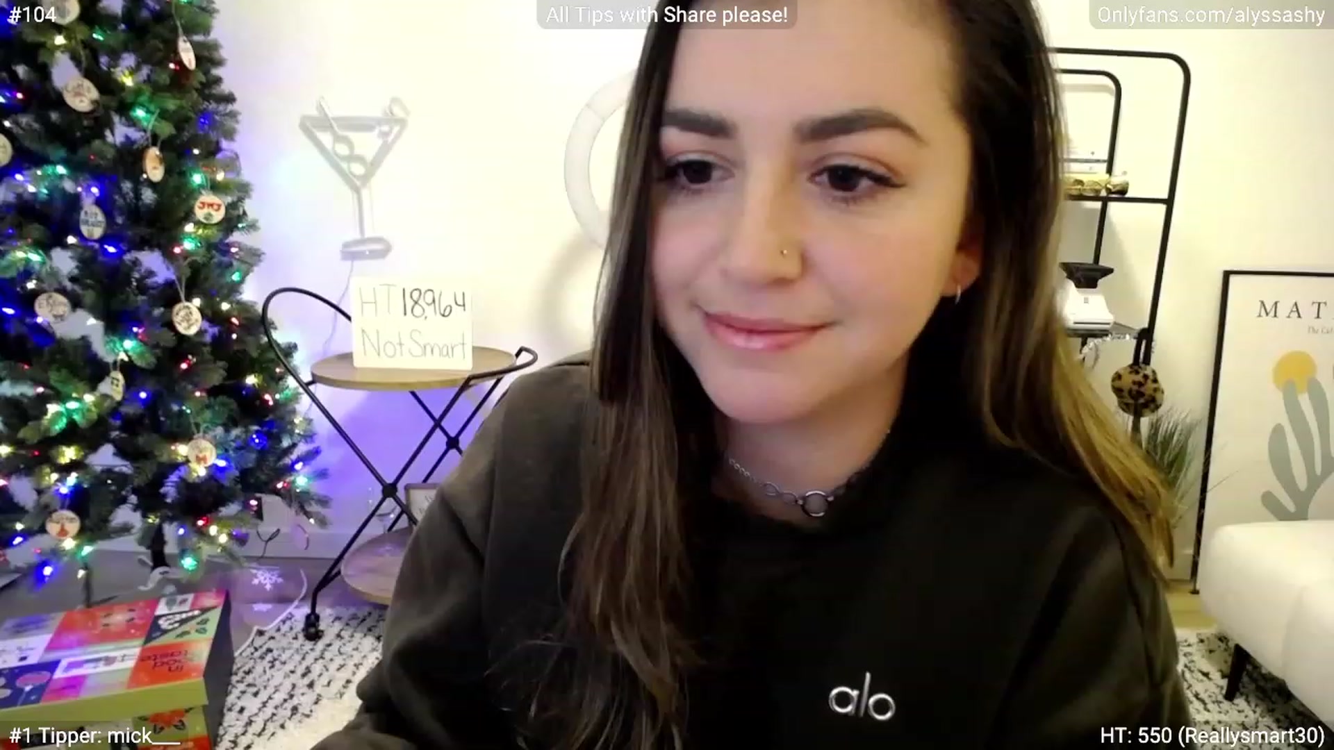 Gallery image thumbnail from AlyssaShy's myfreecams stream on, 12/09/2022, 01:27 image 12 of 20