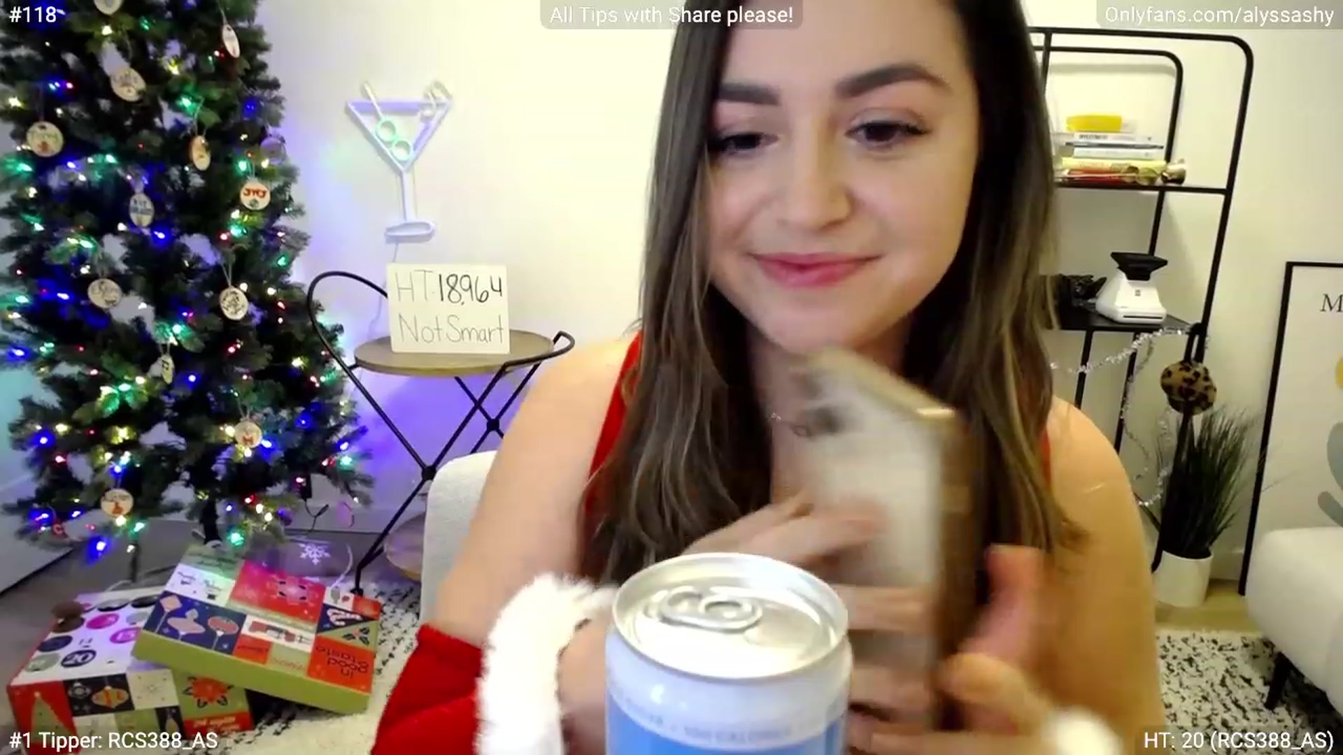 Gallery image thumbnail from AlyssaShy's myfreecams stream on, 12/09/2022, 23:09 image 10 of 20