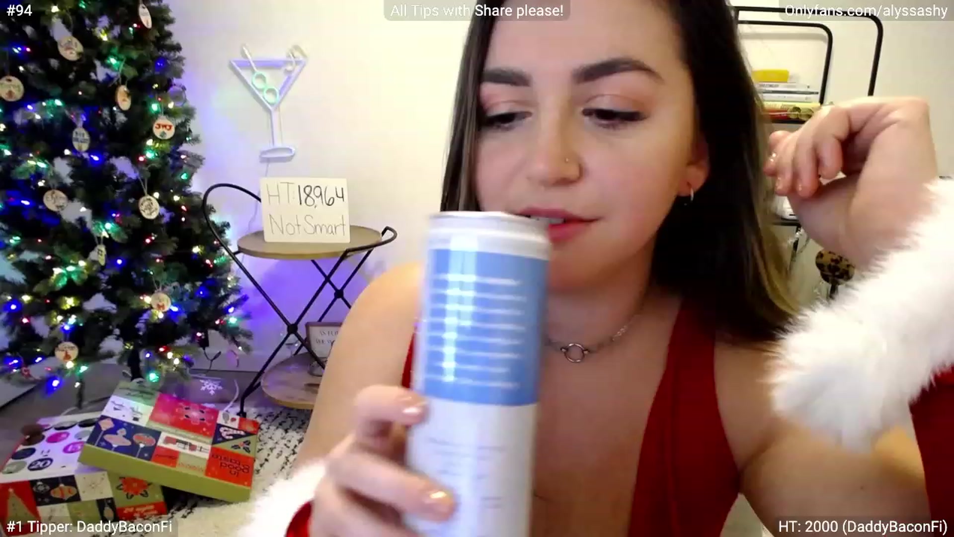 Gallery image thumbnail from AlyssaShy's myfreecams stream on, 12/10/2022, 01:49 image 11 of 20