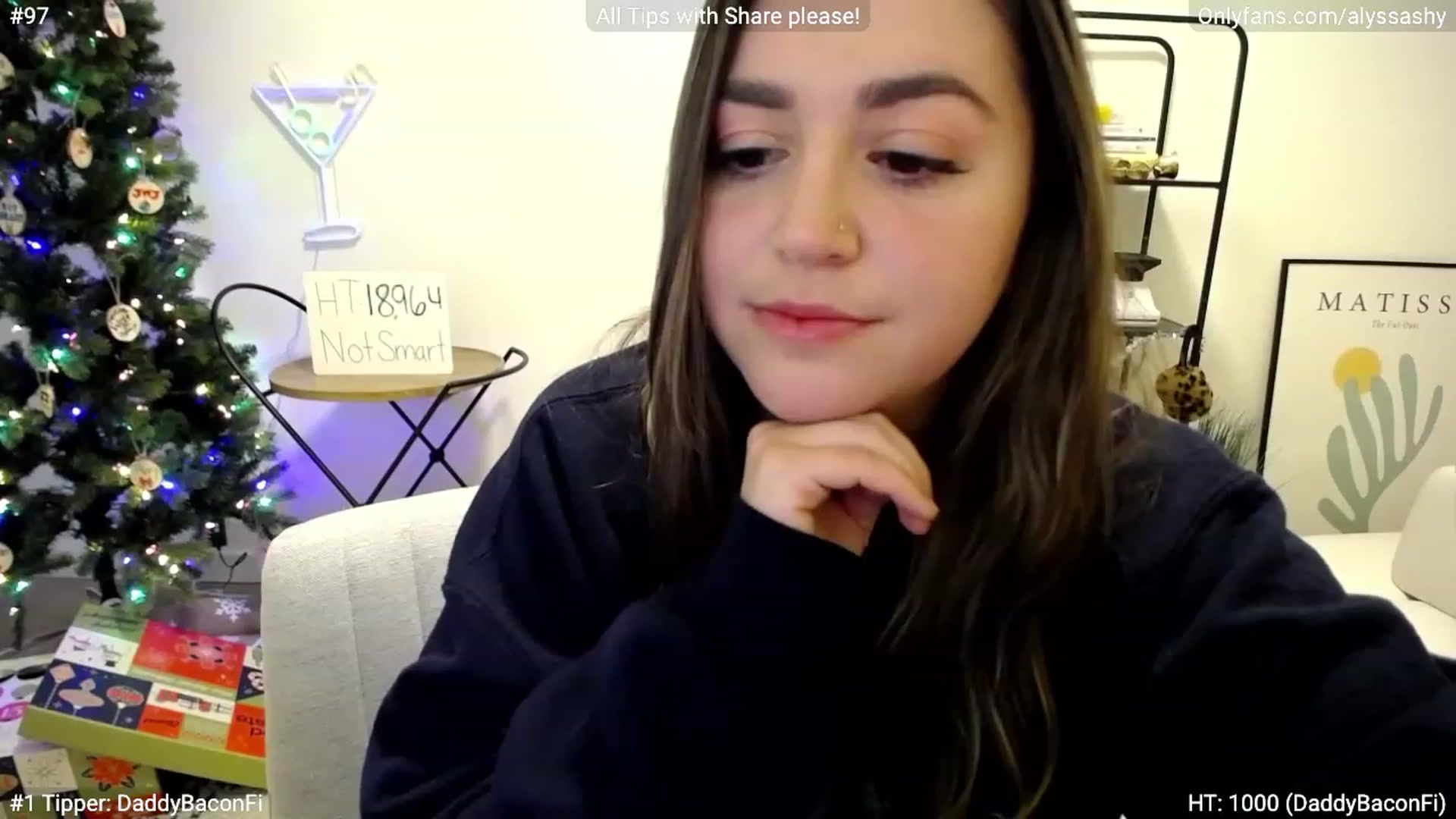 Gallery image thumbnail from AlyssaShy's myfreecams stream on, 12/11/2022, 24:33 image 14 of 20