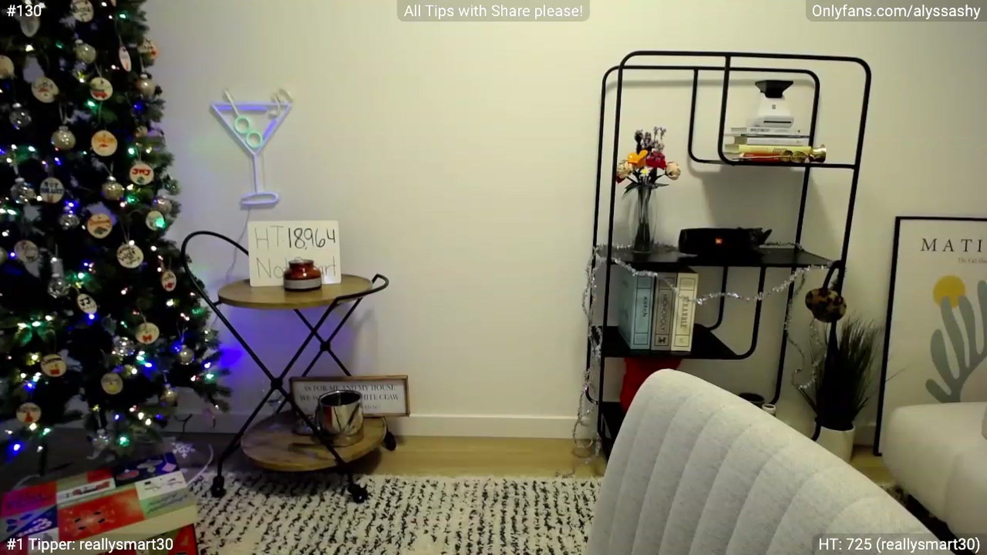 Gallery image thumbnail from AlyssaShy's myfreecams stream on, 12/17/2022, 03:33 image 14 of 20