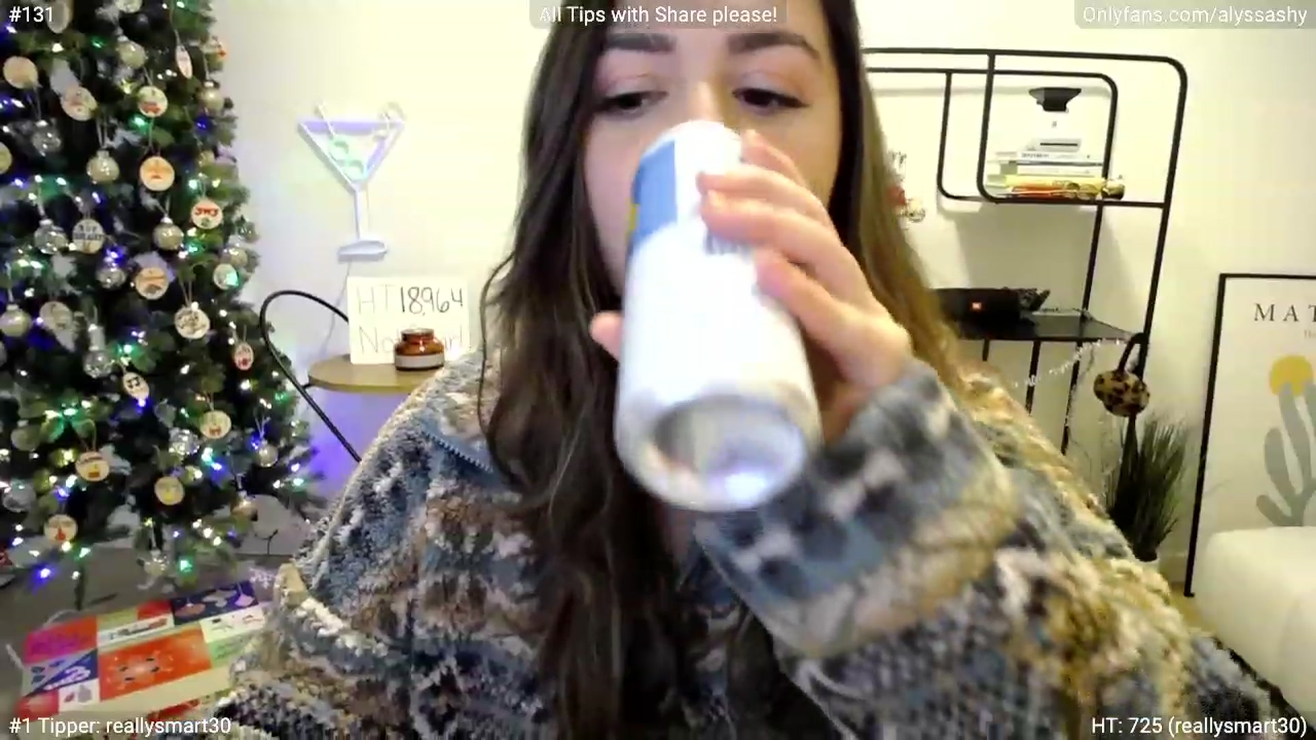 Gallery image thumbnail from AlyssaShy's myfreecams stream on, 12/17/2022, 03:33 image 12 of 20