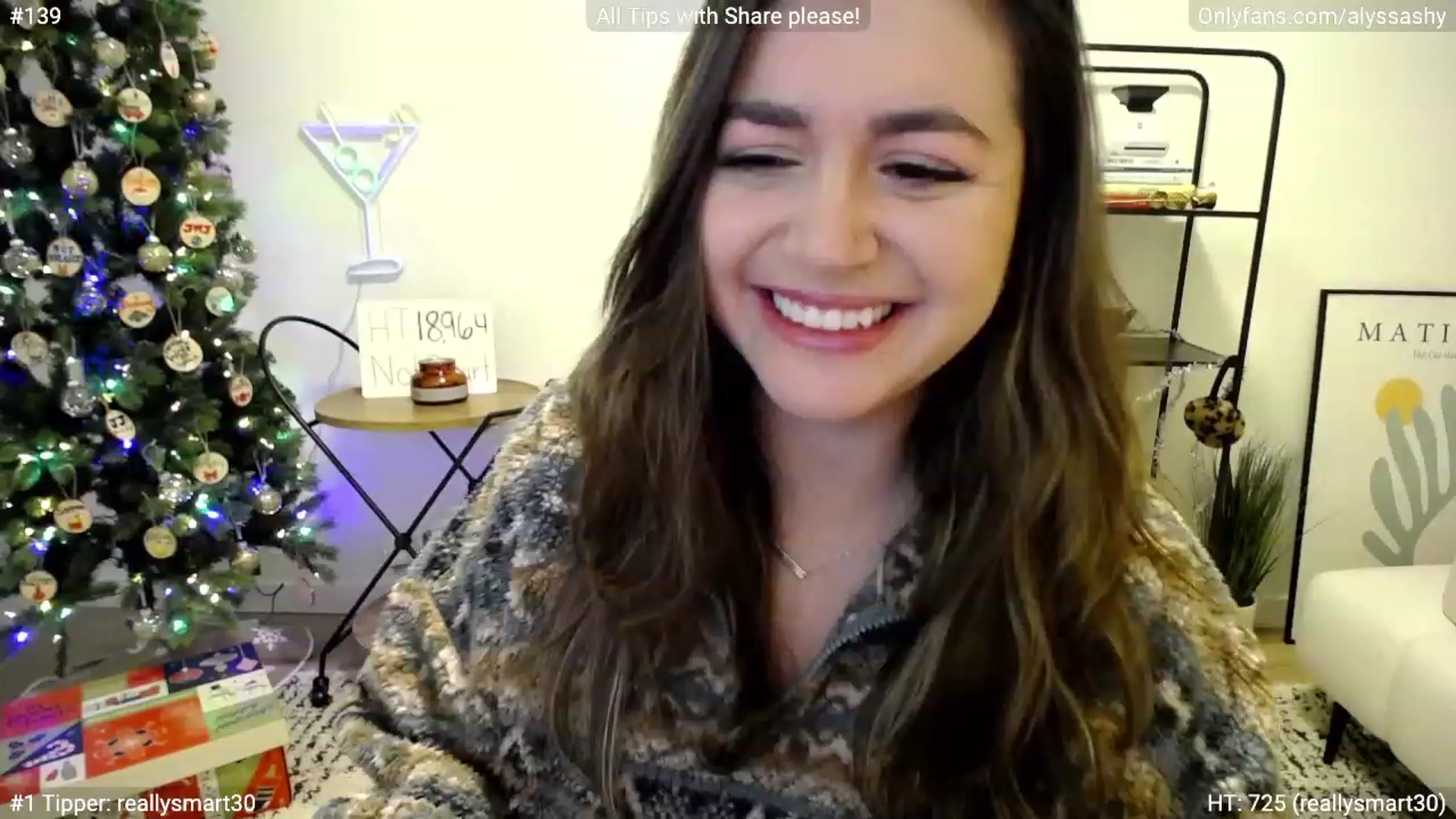 Gallery image thumbnail from AlyssaShy's myfreecams stream on, 12/17/2022, 03:33 image 2 of 20