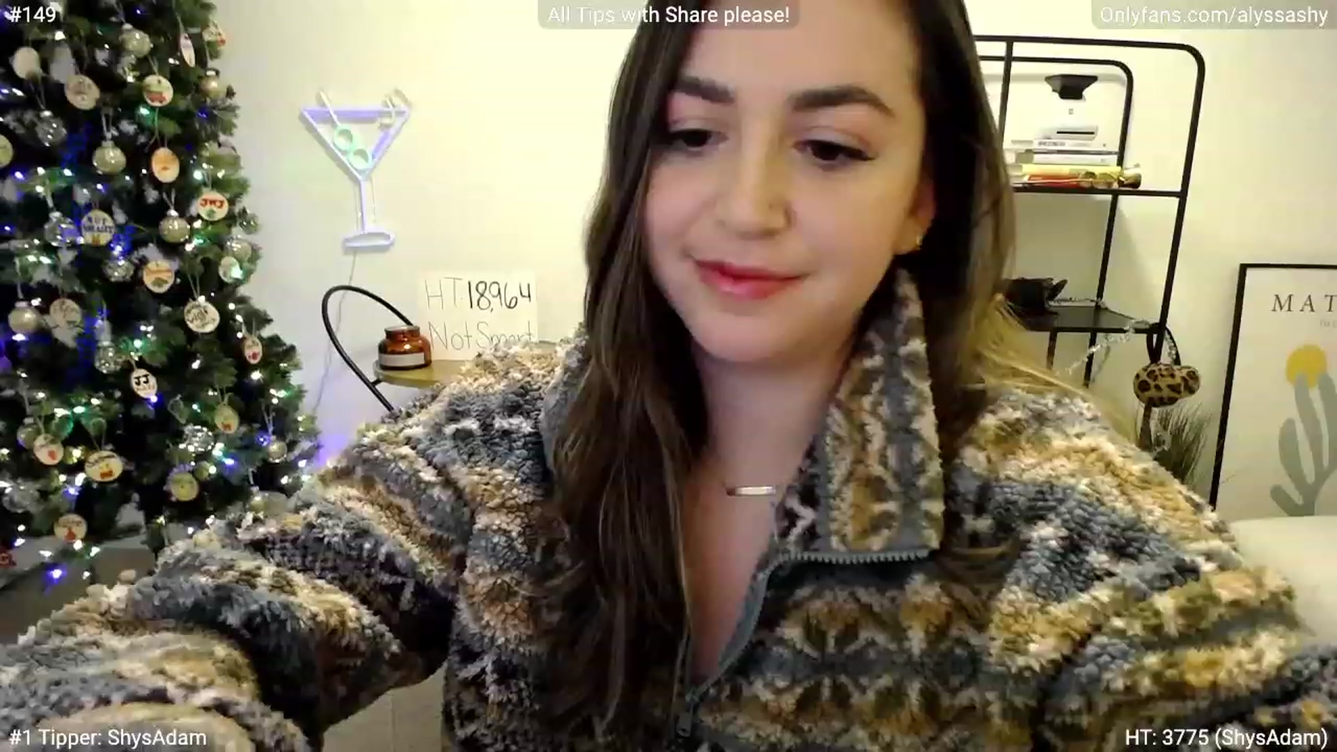 Gallery image thumbnail from AlyssaShy's myfreecams stream on, 12/27/2022, 23:49 image 14 of 20