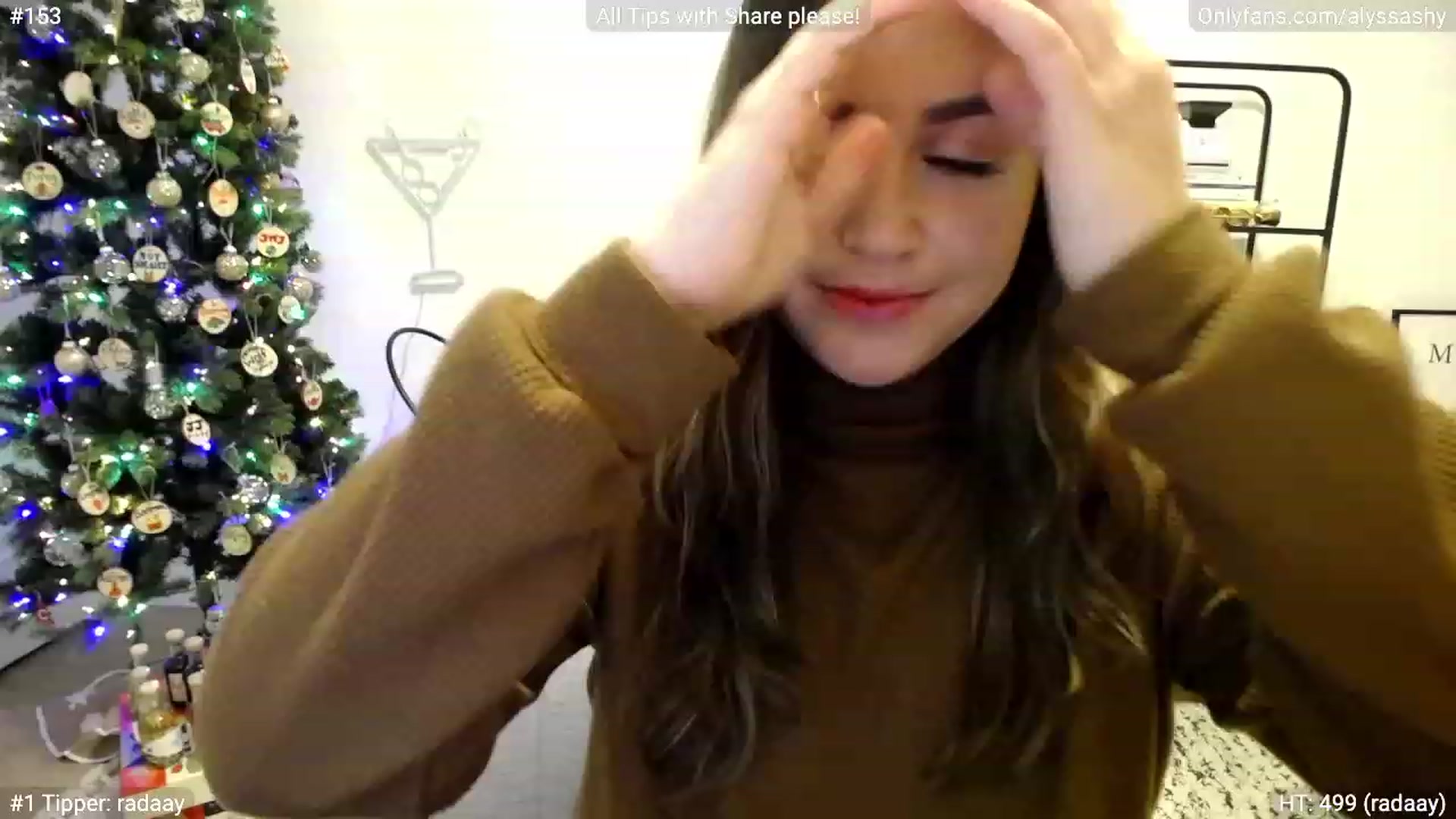 Gallery image thumbnail from AlyssaShy's myfreecams stream on, 12/28/2022, 22:13 image 4 of 20