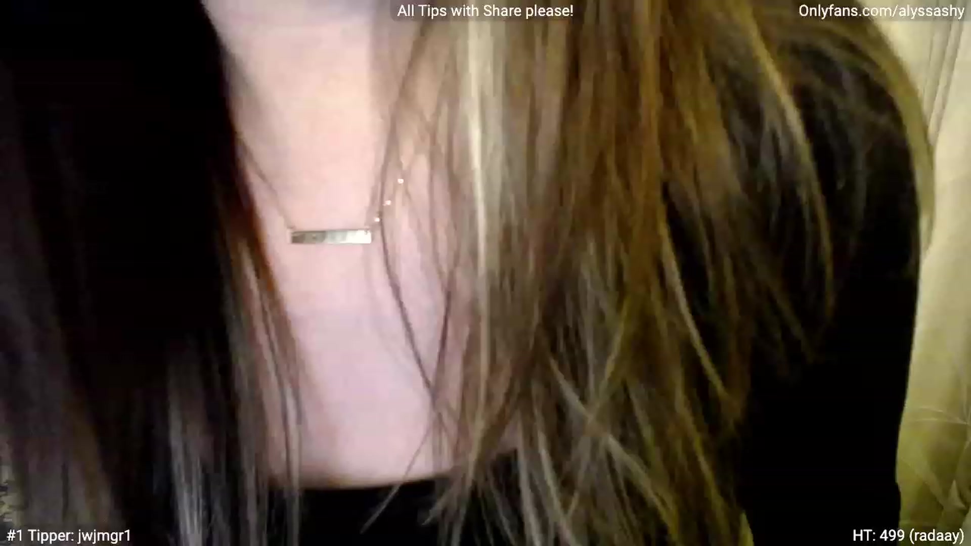 Gallery image thumbnail from AlyssaShy's myfreecams stream on, 01/05/2023, 02:46 image 15 of 20