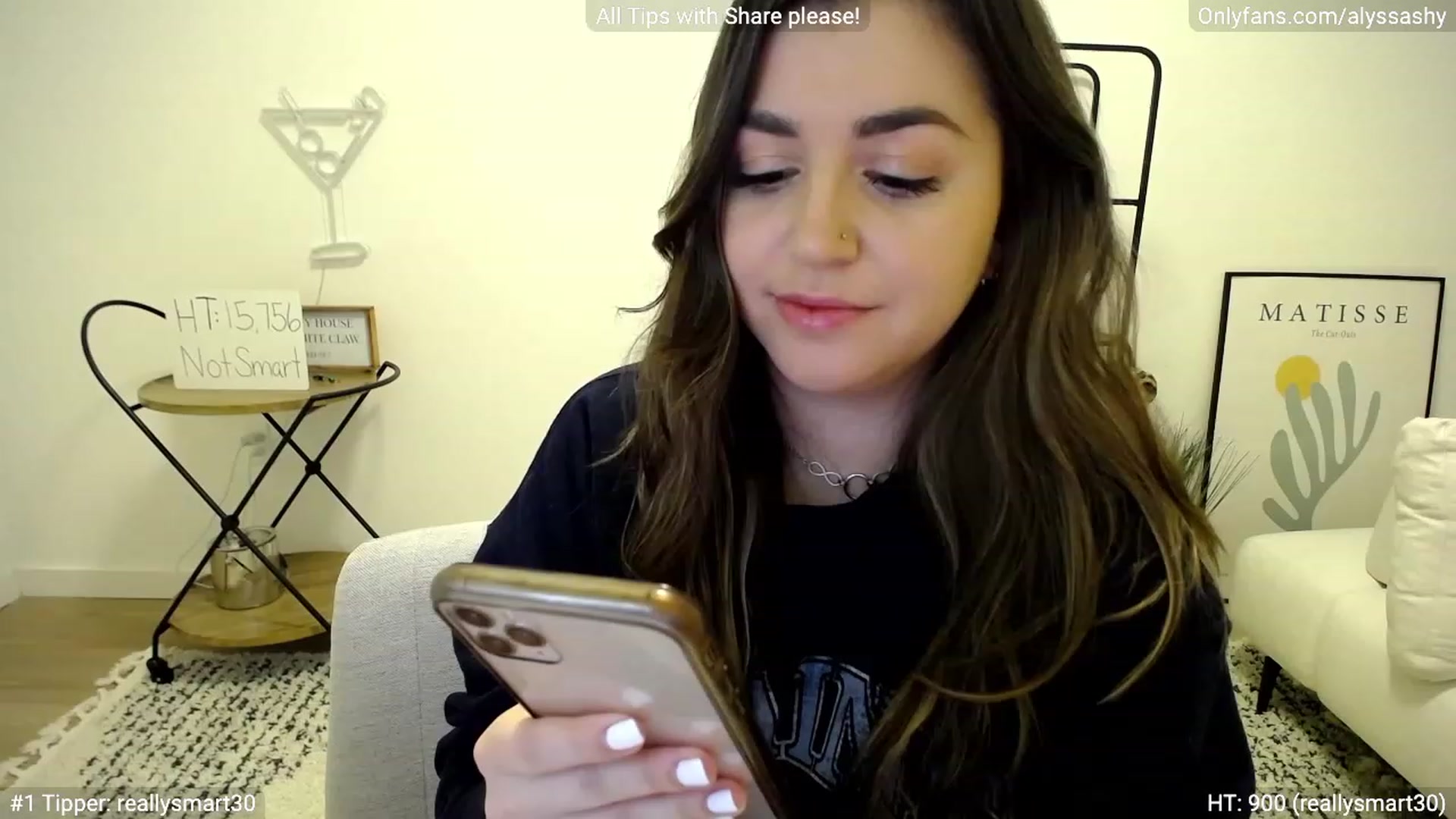 Gallery image thumbnail from AlyssaShy's myfreecams stream on, 01/18/2023, 23:15 image 6 of 20