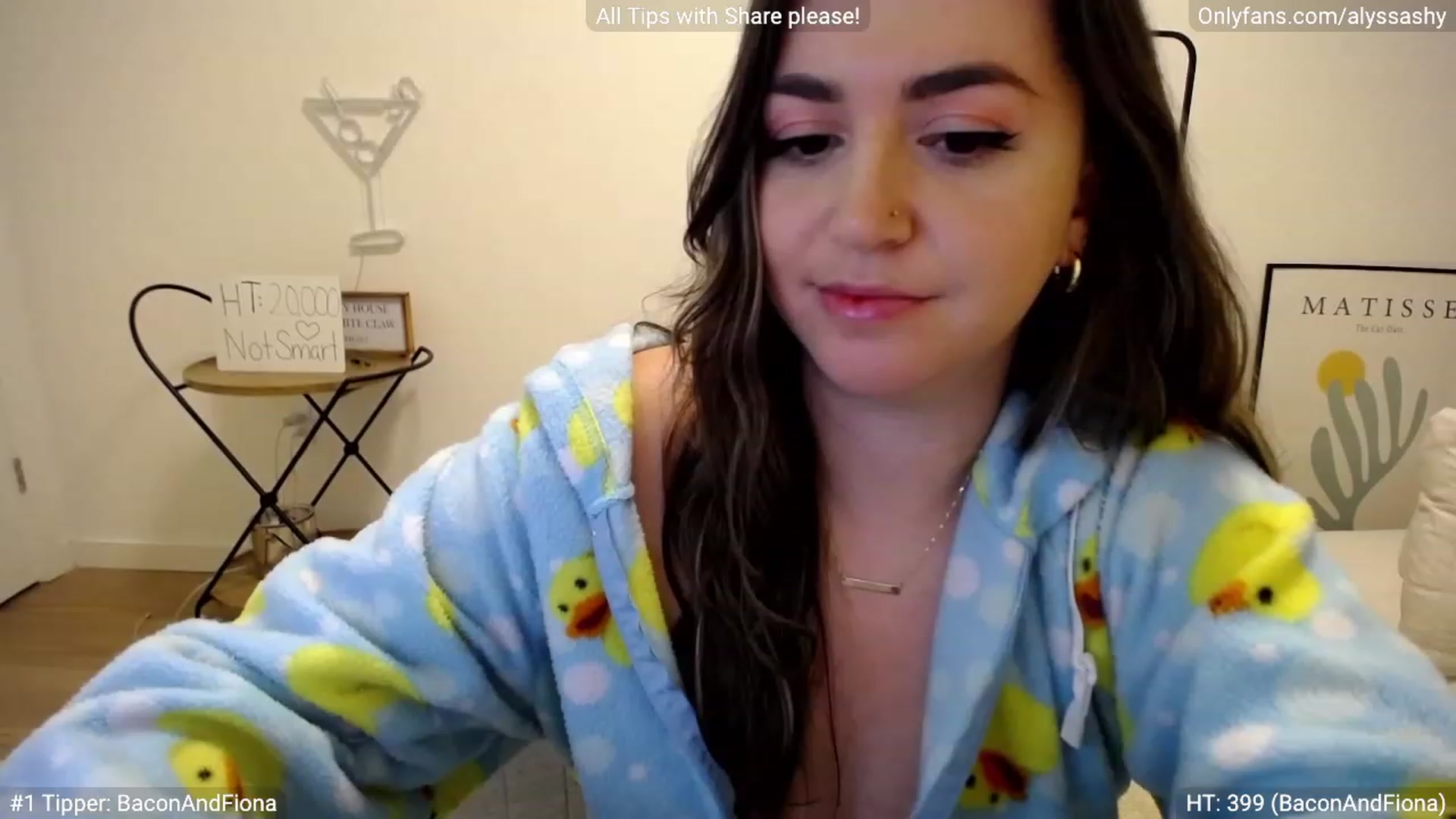 Gallery image thumbnail from AlyssaShy's myfreecams stream on, 01/31/2023, 24:18 image 5 of 20