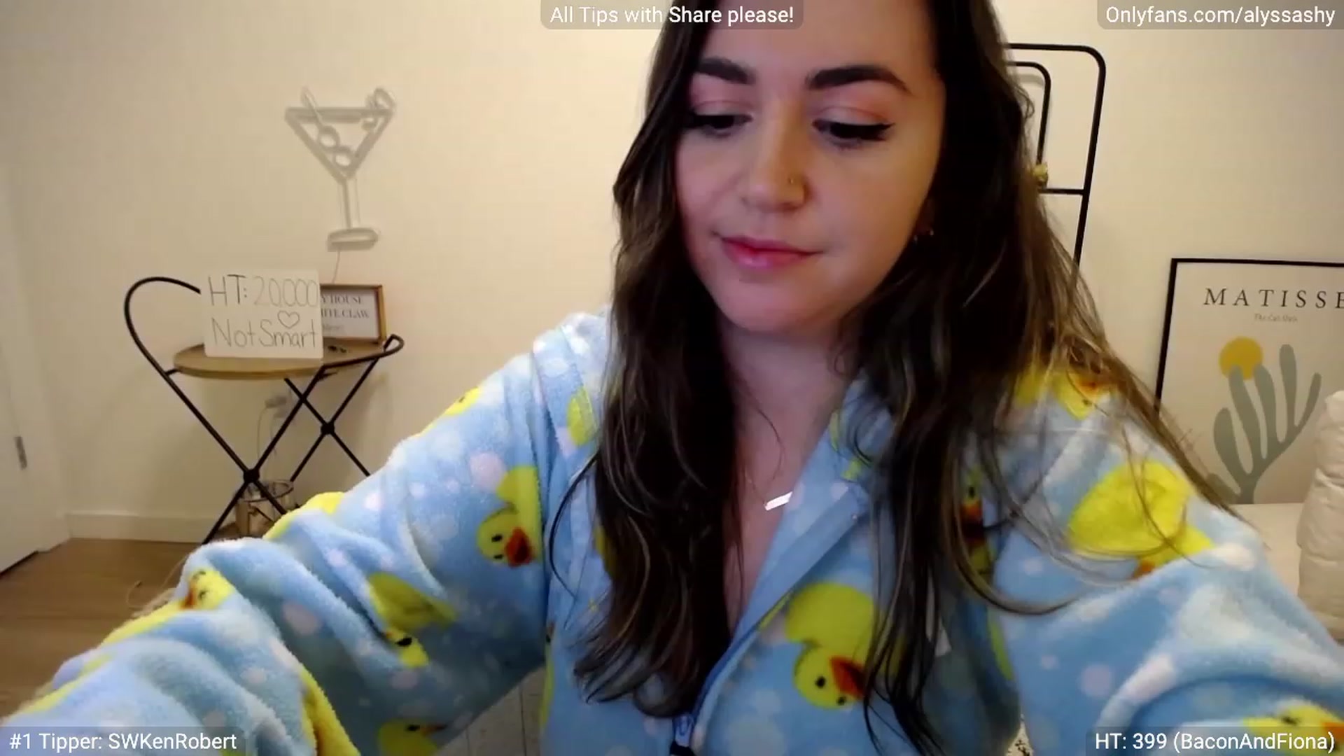 Gallery image thumbnail from AlyssaShy's myfreecams stream on, 01/31/2023, 24:18 image 12 of 20