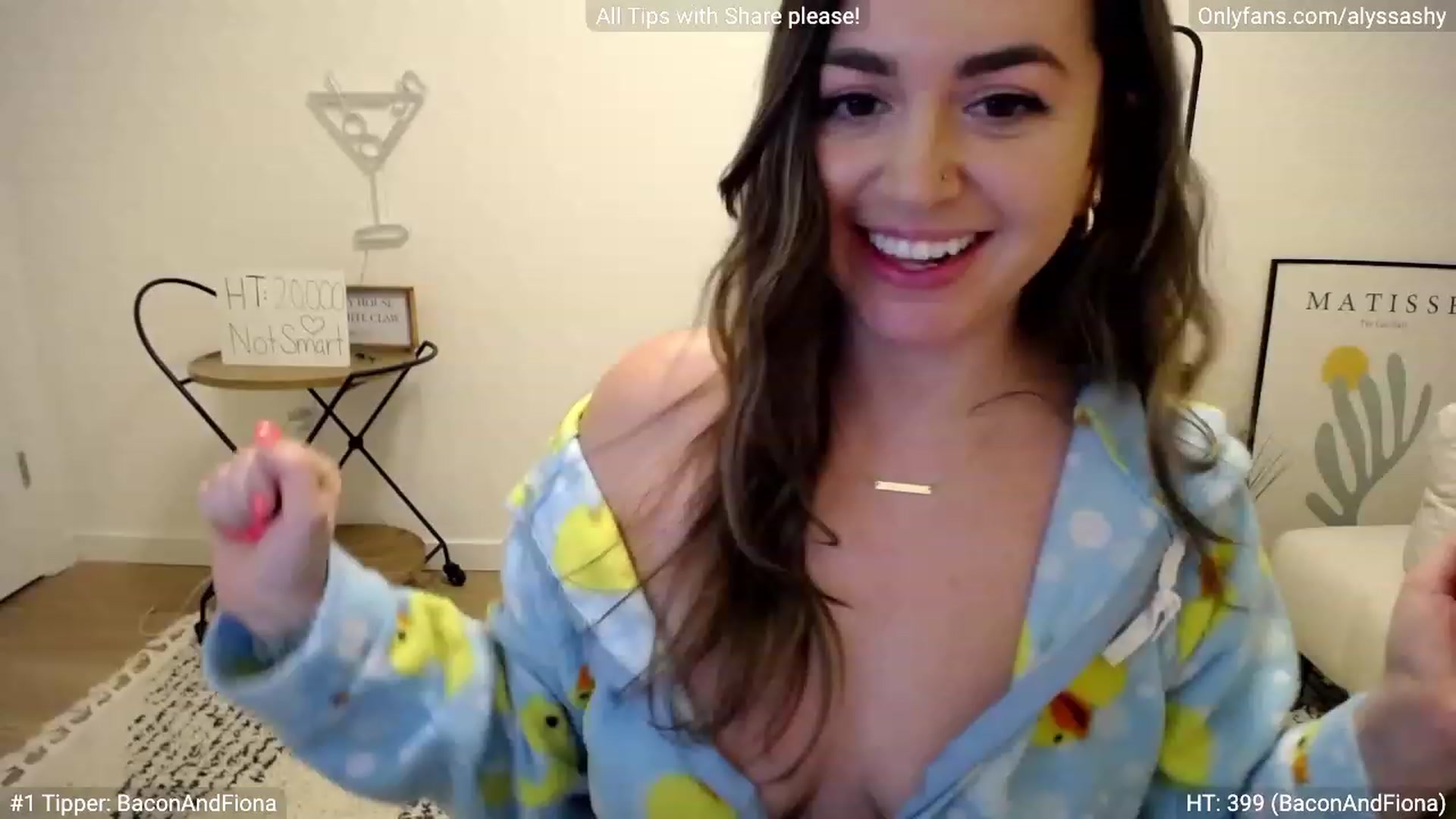 Gallery image thumbnail from AlyssaShy's myfreecams stream on, 01/31/2023, 24:18 image 8 of 20