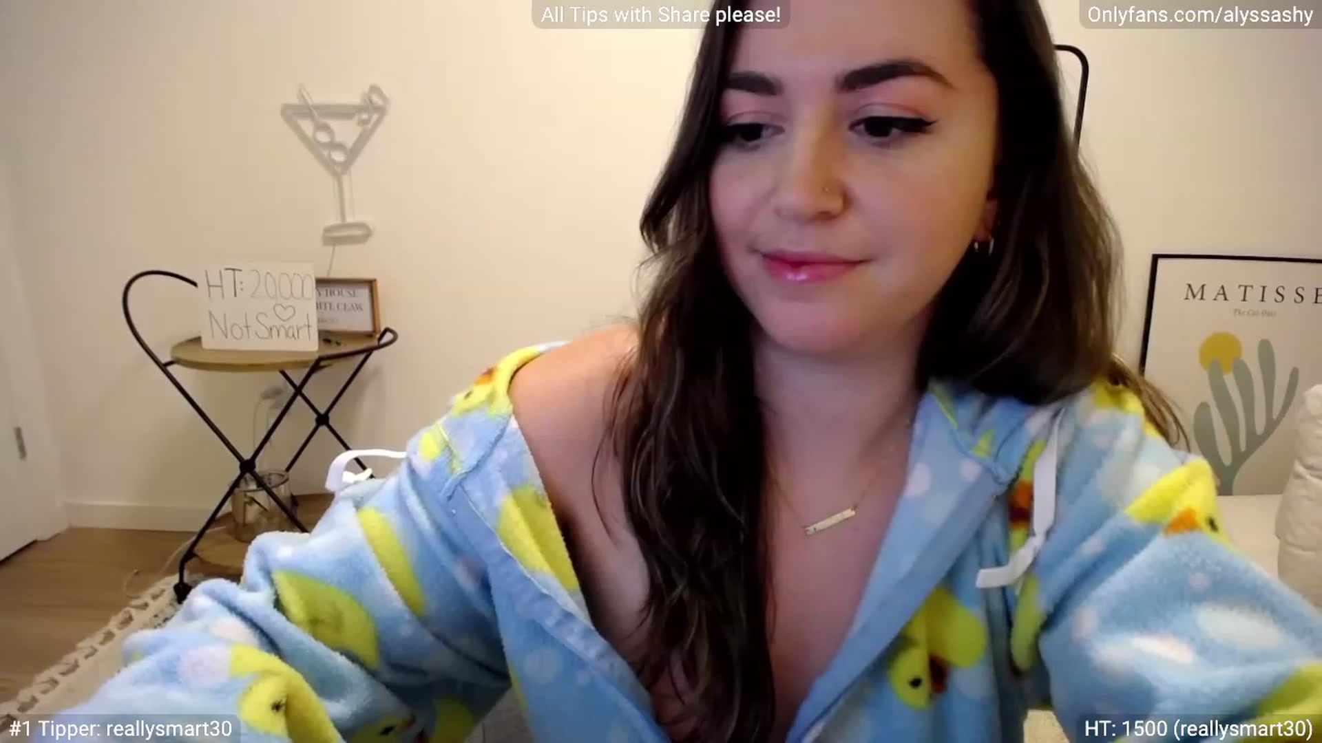 Gallery image thumbnail from AlyssaShy's myfreecams stream on, 01/31/2023, 24:18 image 15 of 20
