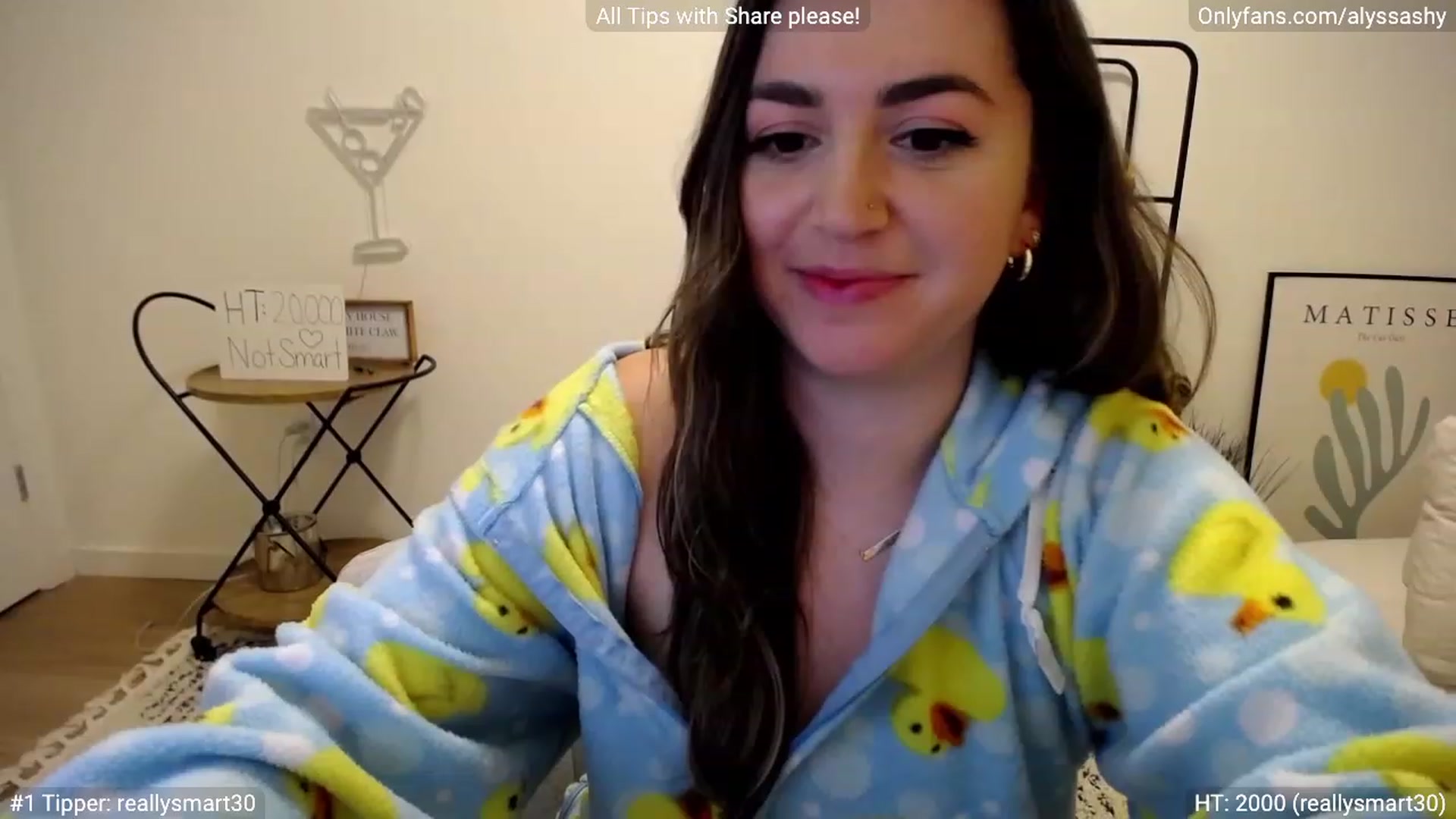 Gallery image thumbnail from AlyssaShy's myfreecams stream on, 01/31/2023, 24:18 image 17 of 20