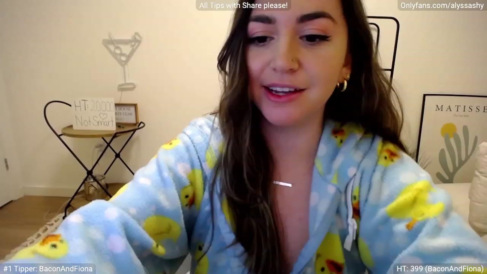 Gallery image thumbnail from AlyssaShy's myfreecams stream on, 01/31/2023, 24:18 image 7 of 20
