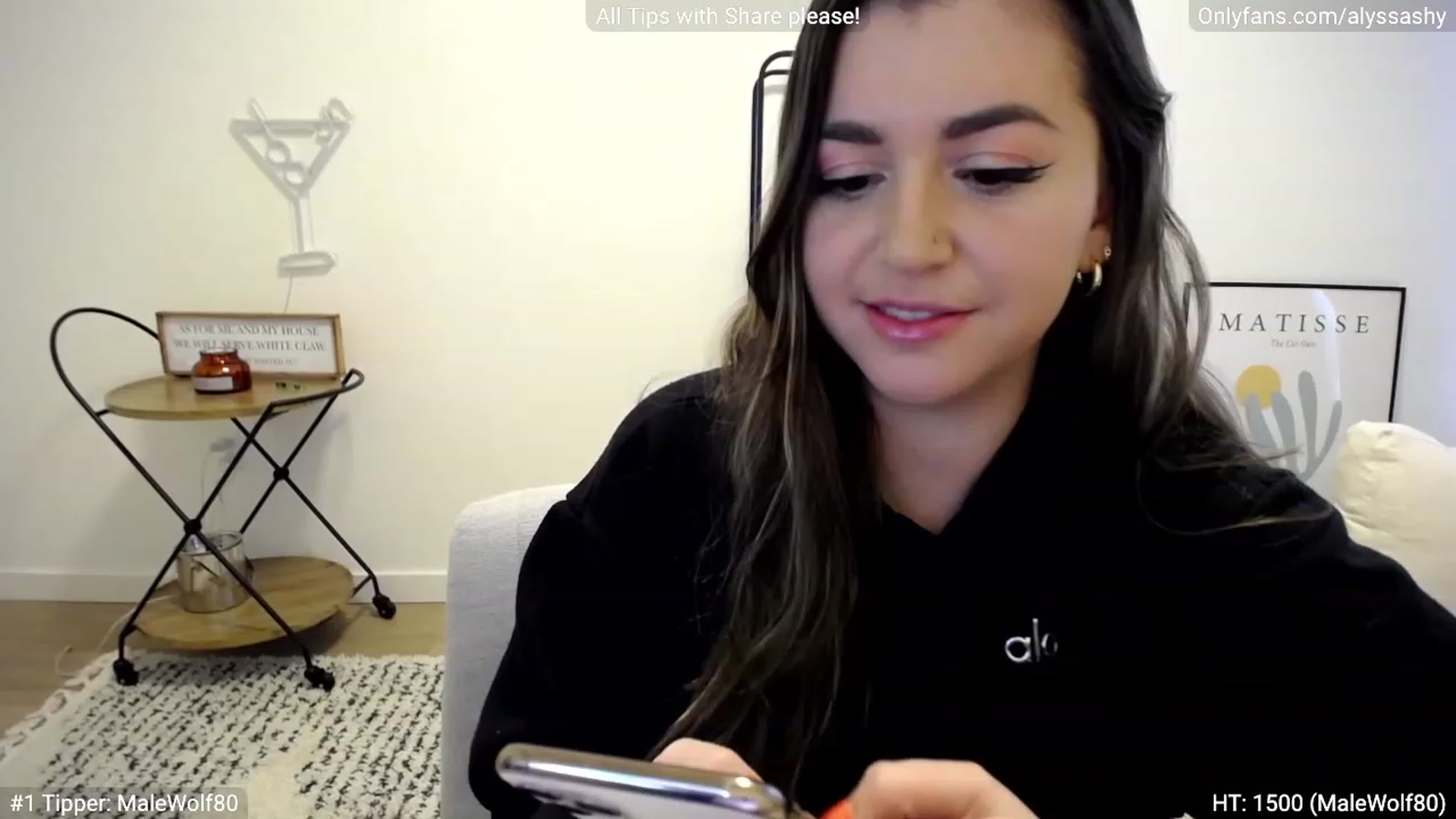 Gallery image thumbnail from AlyssaShy's myfreecams stream on, 02/02/2023, 21:08 image 18 of 20