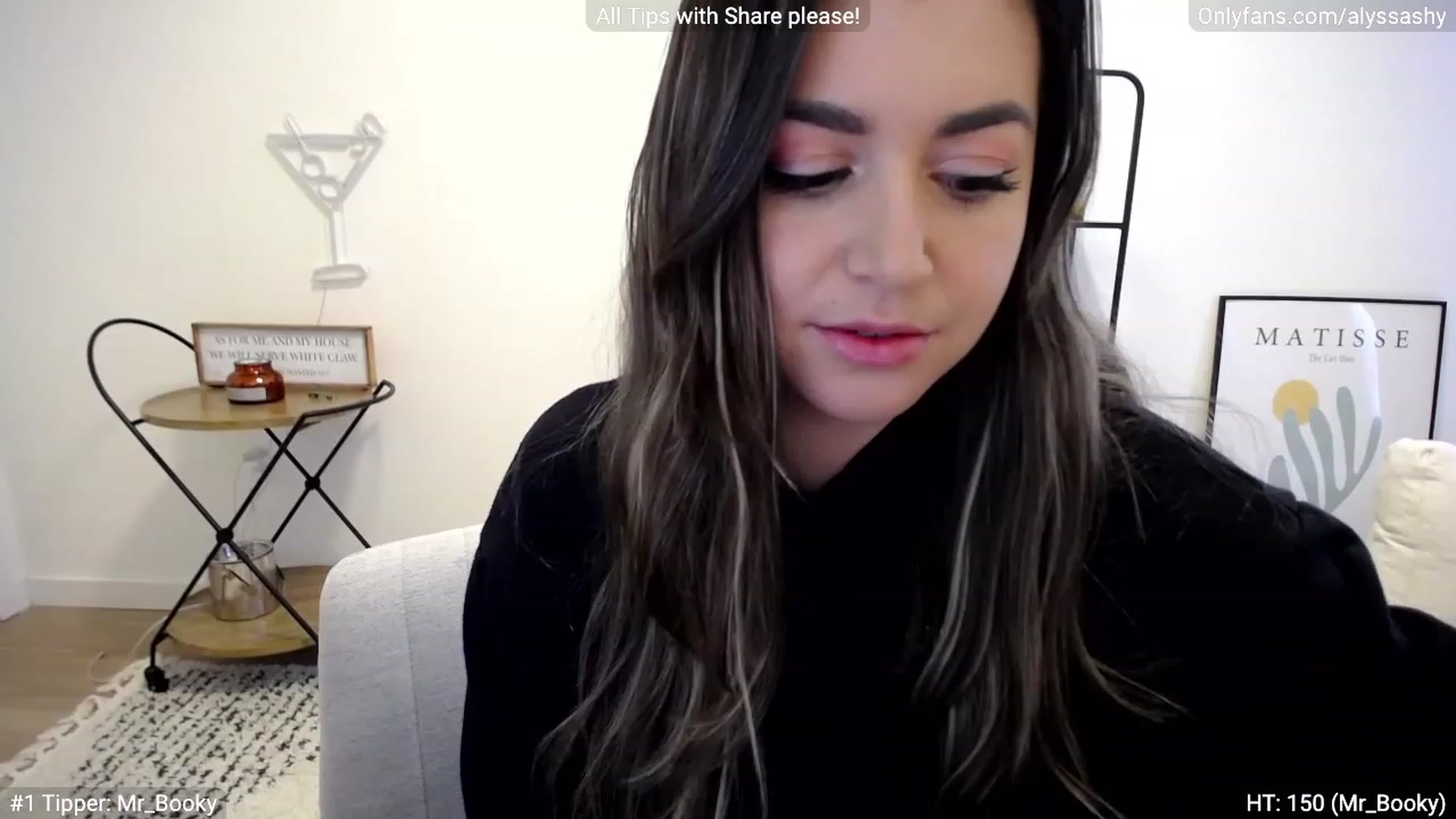 Gallery image thumbnail from AlyssaShy's myfreecams stream on, 02/02/2023, 21:08 image 5 of 20