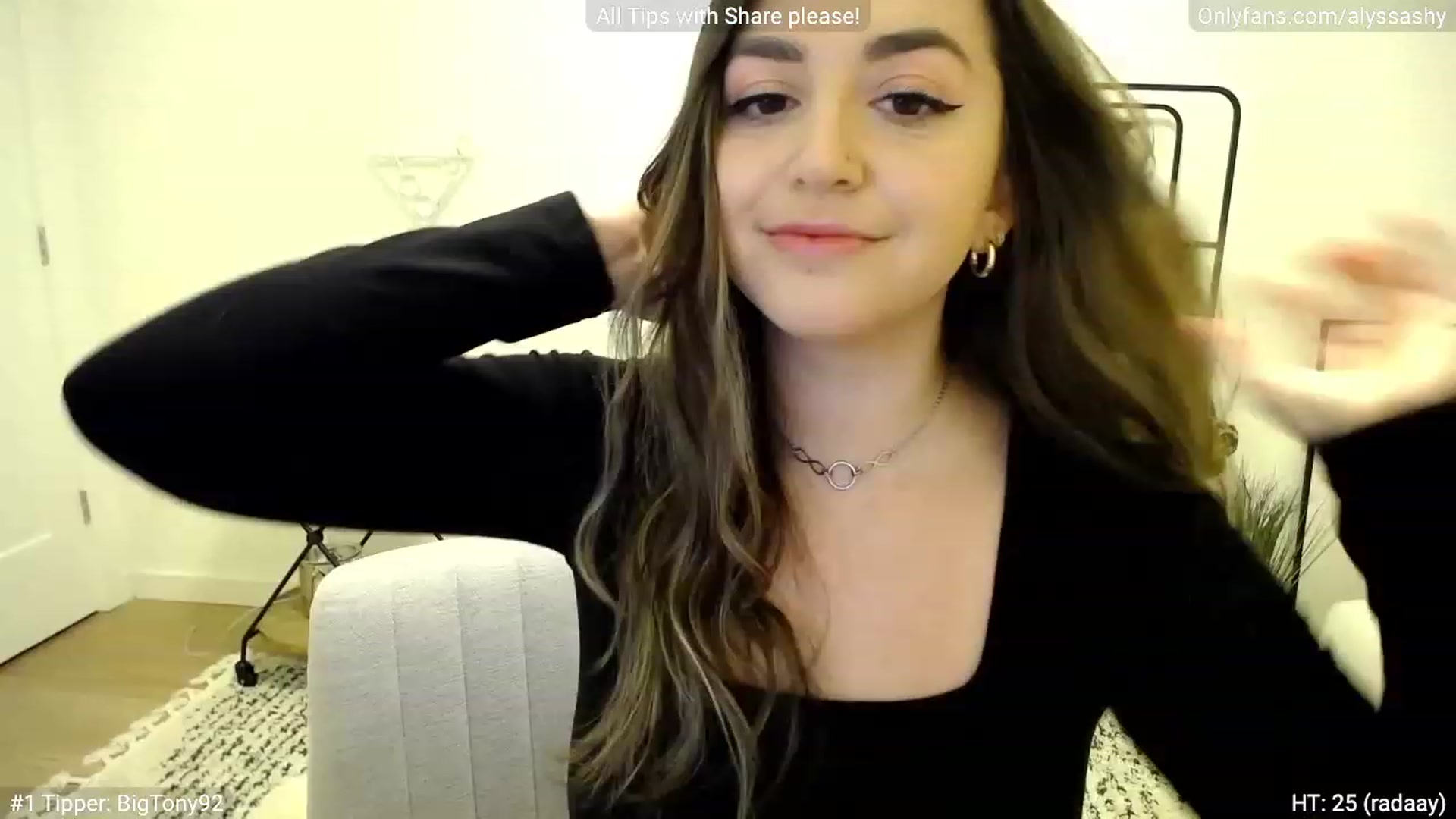 Gallery image thumbnail from AlyssaShy's myfreecams stream on, 02/07/2023, 23:24 image 7 of 20