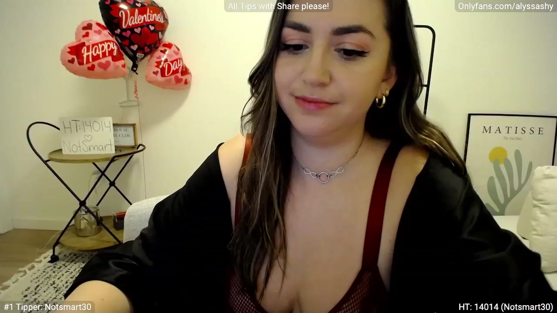 Gallery image thumbnail from AlyssaShy's myfreecams stream on, 02/14/2023, 22:27 image 19 of 20