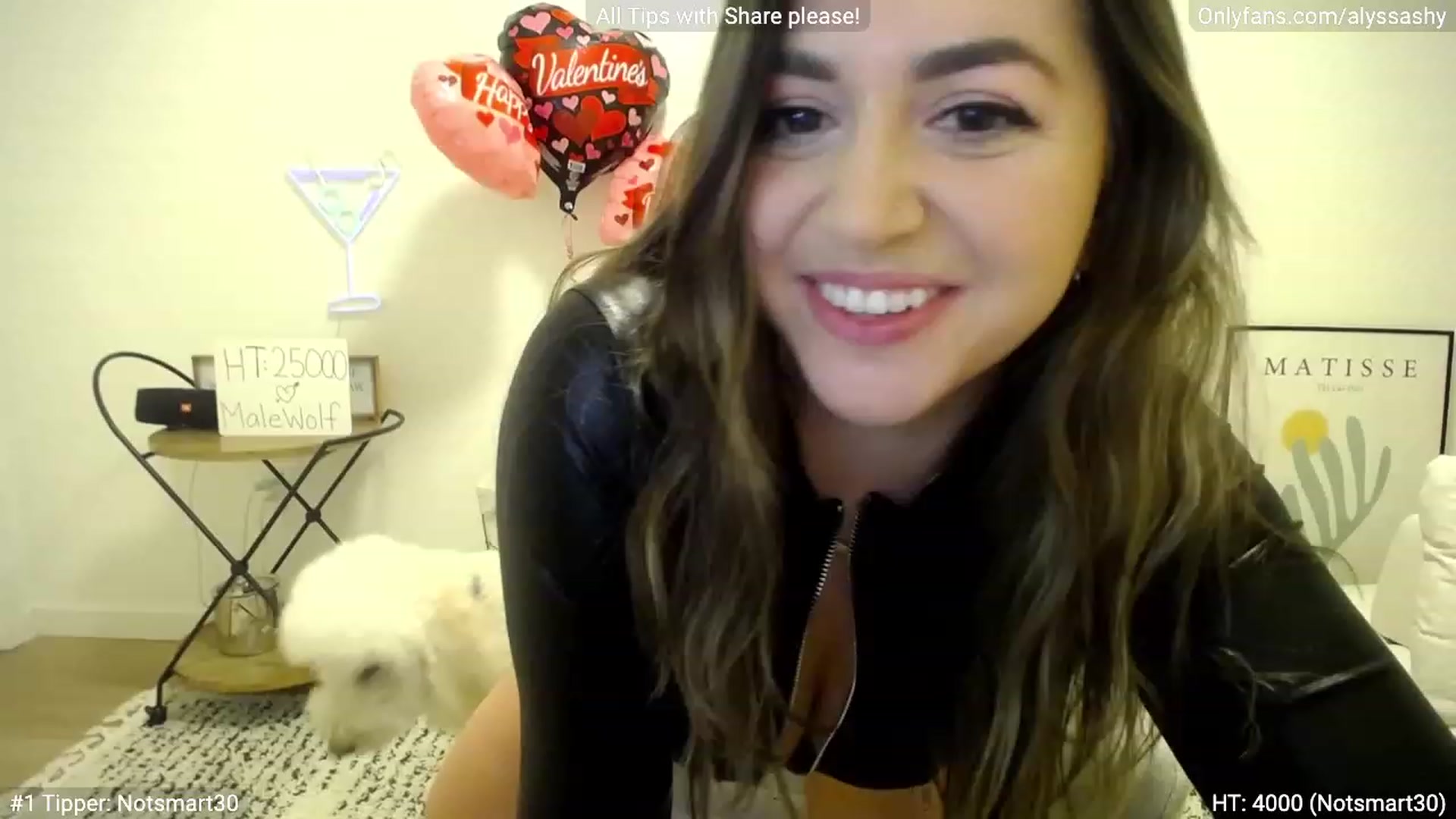 Gallery image thumbnail from AlyssaShy's myfreecams stream on, 02/19/2023, 24:00 image 14 of 20