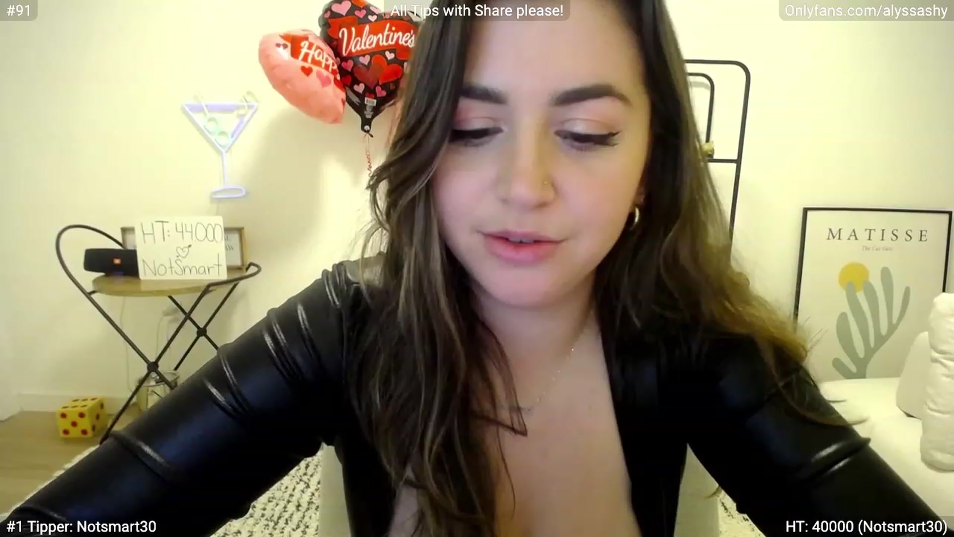Gallery image thumbnail from AlyssaShy's myfreecams stream on, 02/19/2023, 03:32 image 20 of 20
