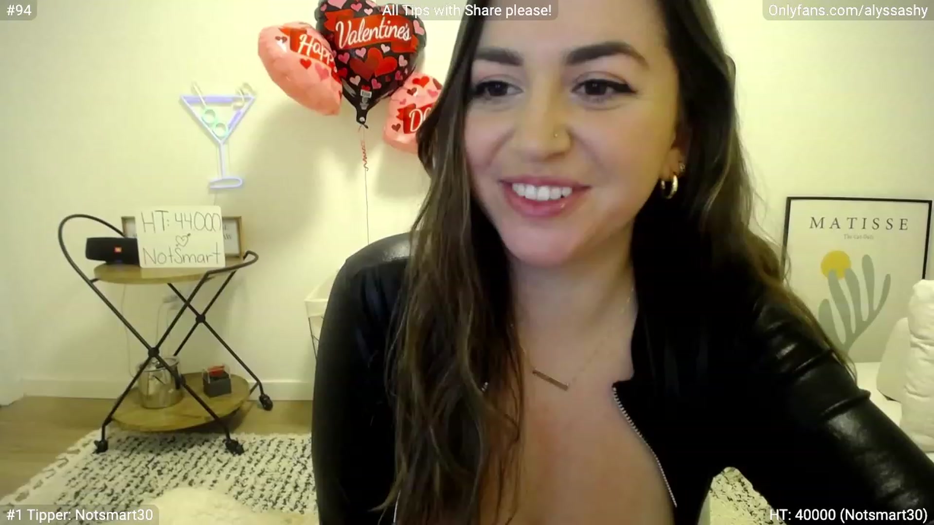 Gallery image thumbnail from AlyssaShy's myfreecams stream on, 02/19/2023, 03:32 image 2 of 20