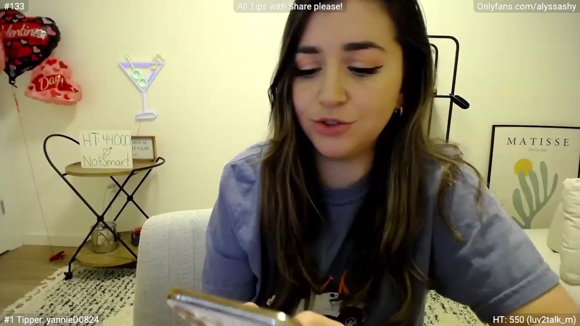 Gallery image thumbnail from AlyssaShy's myfreecams stream on, 02/25/2023, 24:03 image 16 of 20