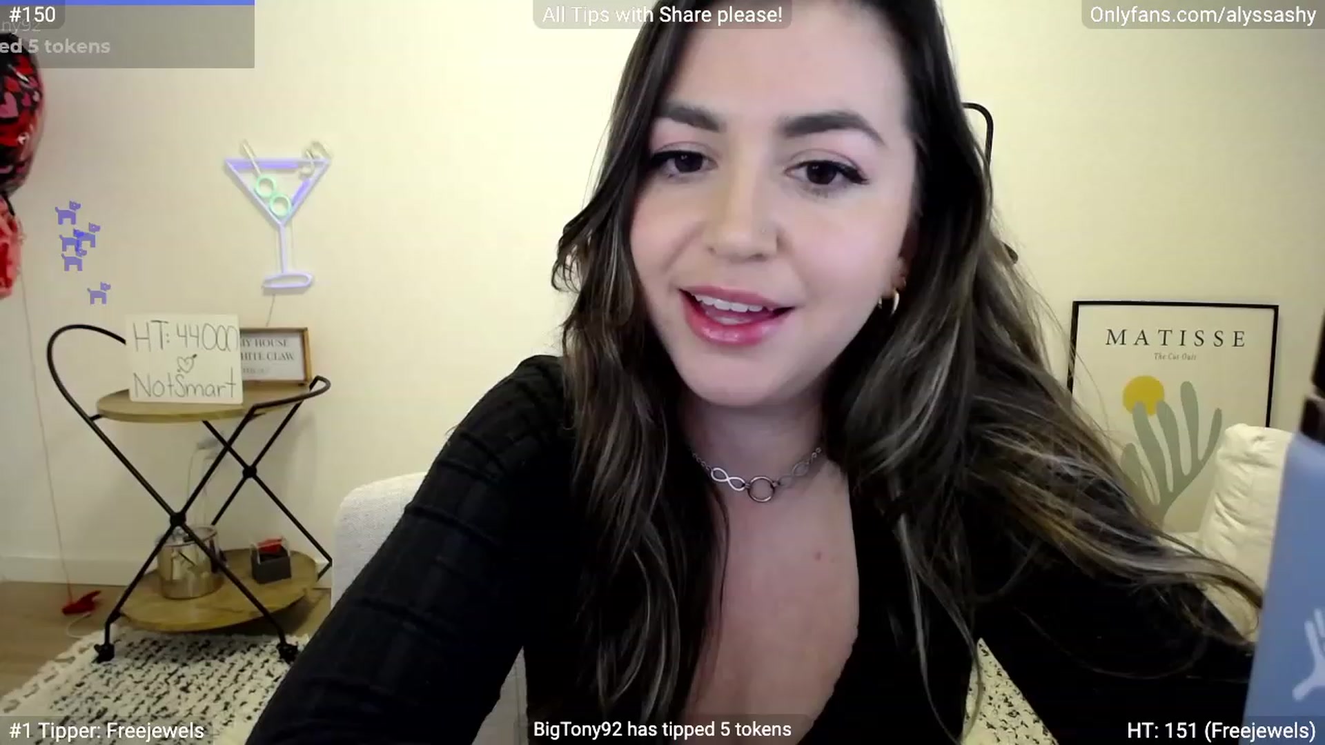 Gallery image thumbnail from AlyssaShy's myfreecams stream on, 03/01/2023, 24:38 image 10 of 20