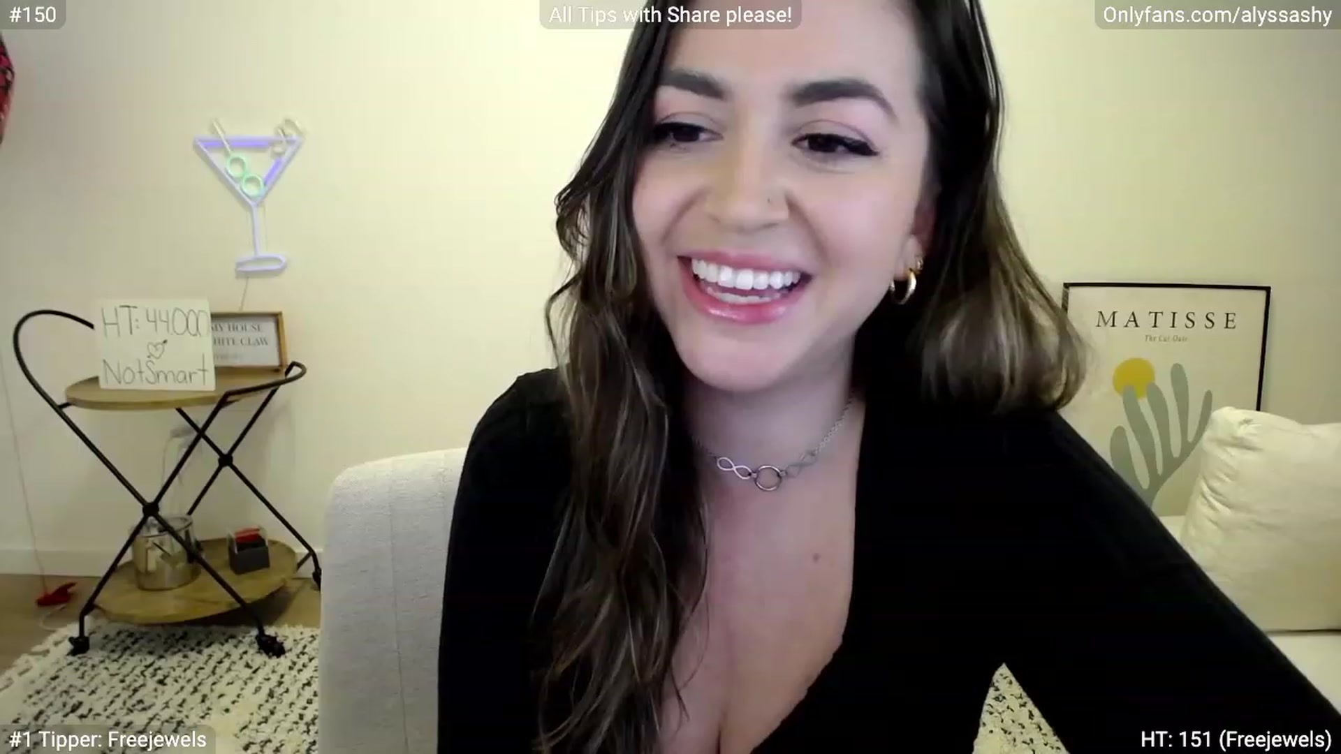 Gallery image thumbnail from AlyssaShy's myfreecams stream on, 03/01/2023, 24:38 image 15 of 20