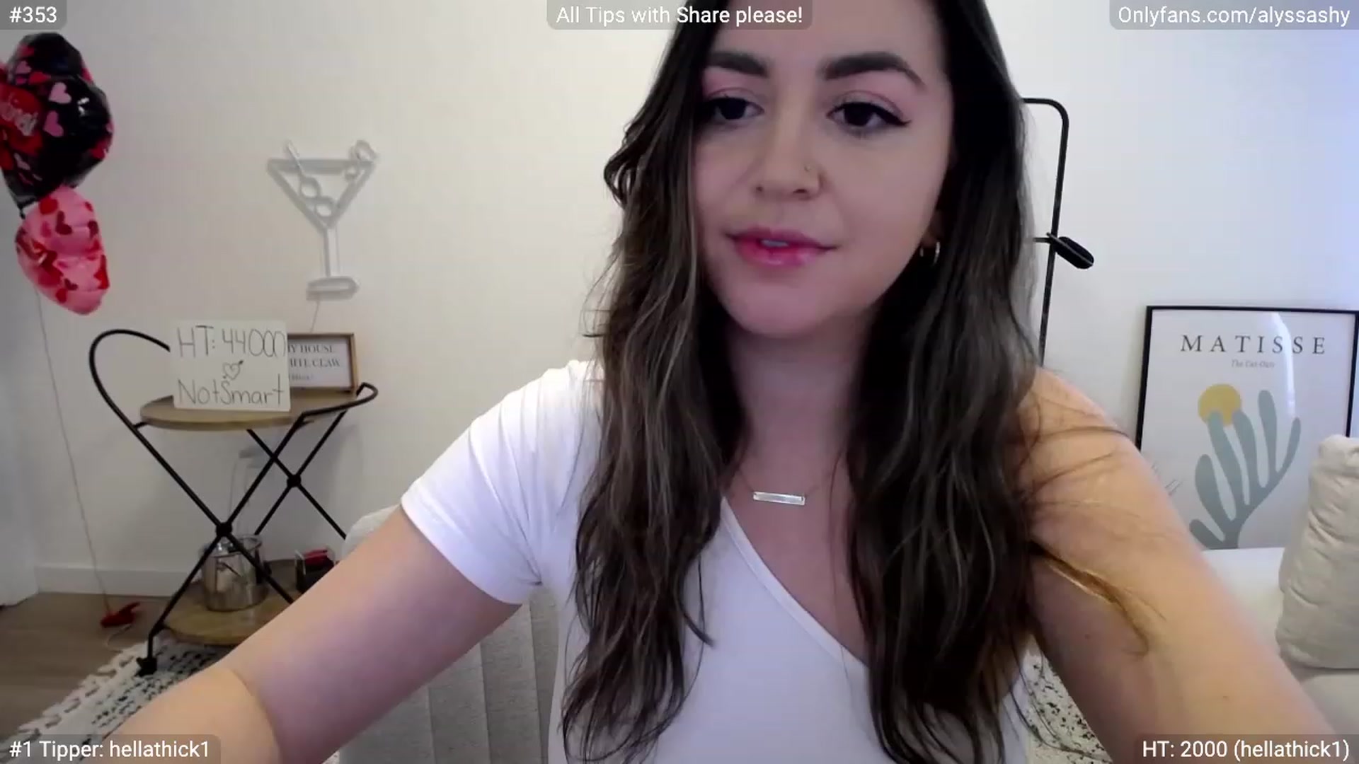 Gallery image thumbnail from AlyssaShy's myfreecams stream on, 03/01/2023, 19:11 image 4 of 20
