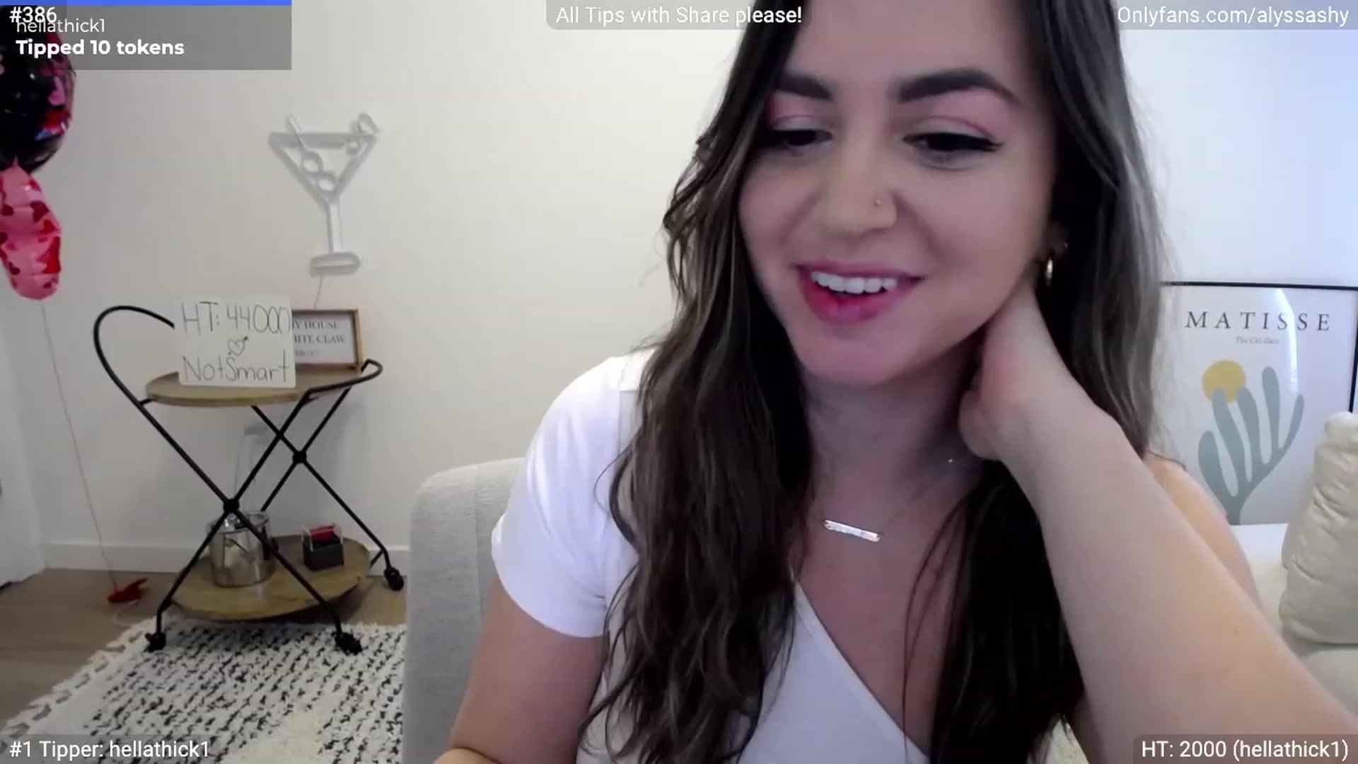 Gallery image thumbnail from AlyssaShy's myfreecams stream on, 03/01/2023, 19:11 image 2 of 20