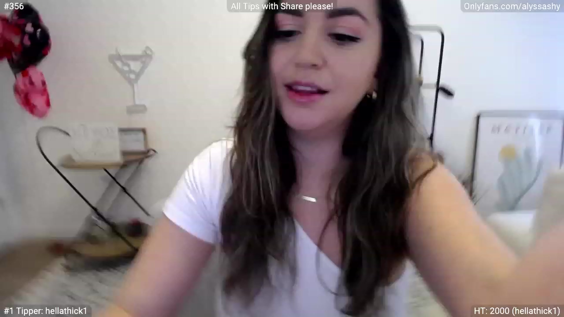 Gallery image thumbnail from AlyssaShy's myfreecams stream on, 03/01/2023, 19:11 image 7 of 20