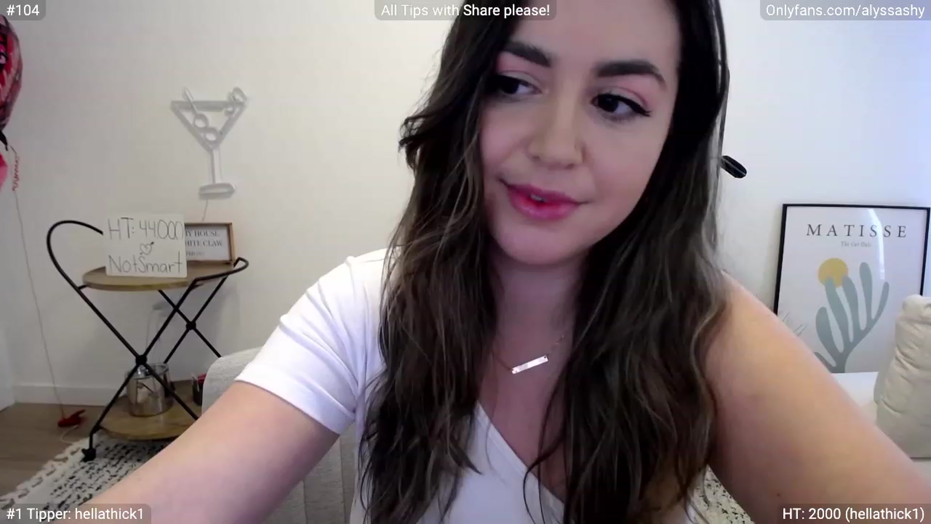 Gallery image thumbnail from AlyssaShy's myfreecams stream on, 03/01/2023, 19:11 image 19 of 20
