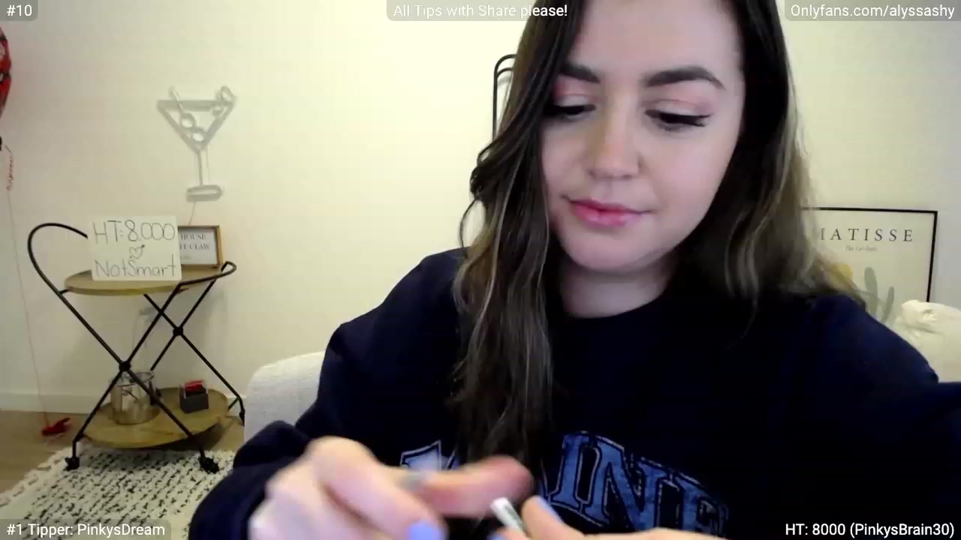 Gallery image thumbnail from AlyssaShy's myfreecams stream on, 03/01/2023, 22:07 image 12 of 20