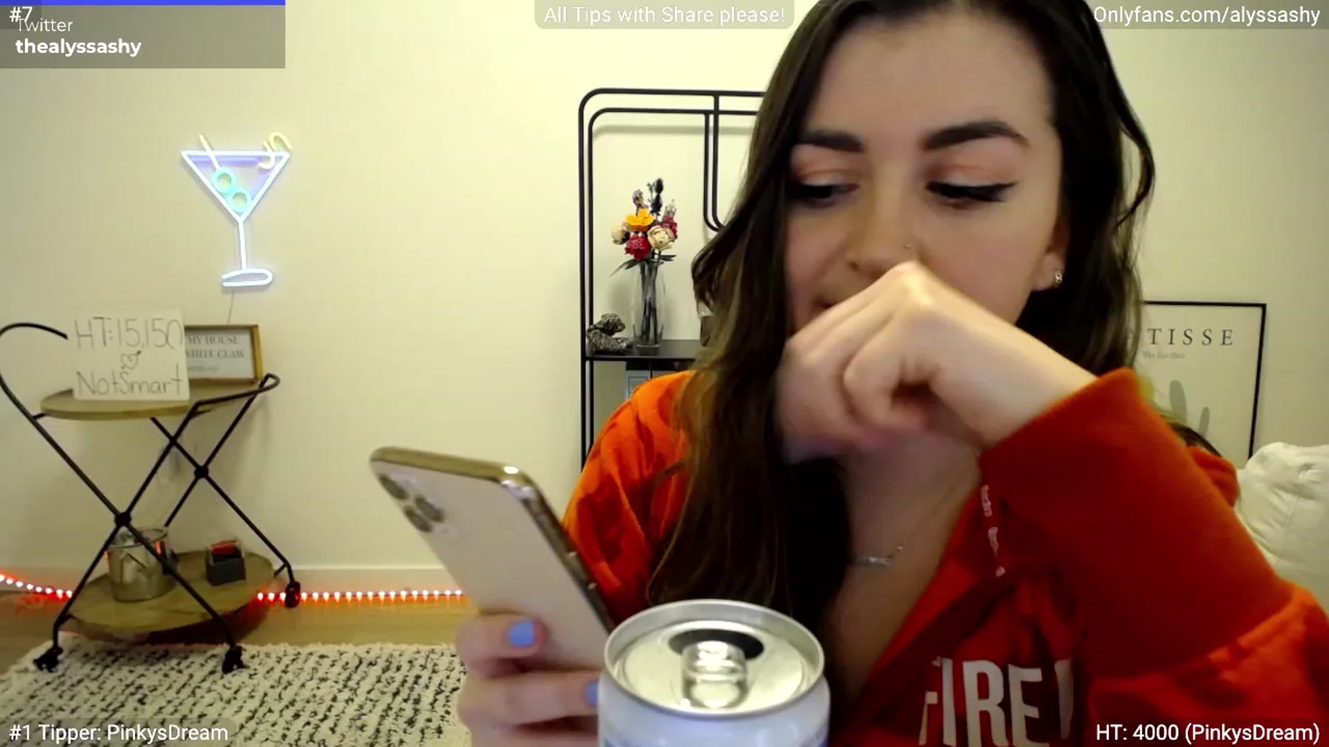 Gallery image thumbnail from AlyssaShy's myfreecams stream on, 03/04/2023, 03:37 image 2 of 20