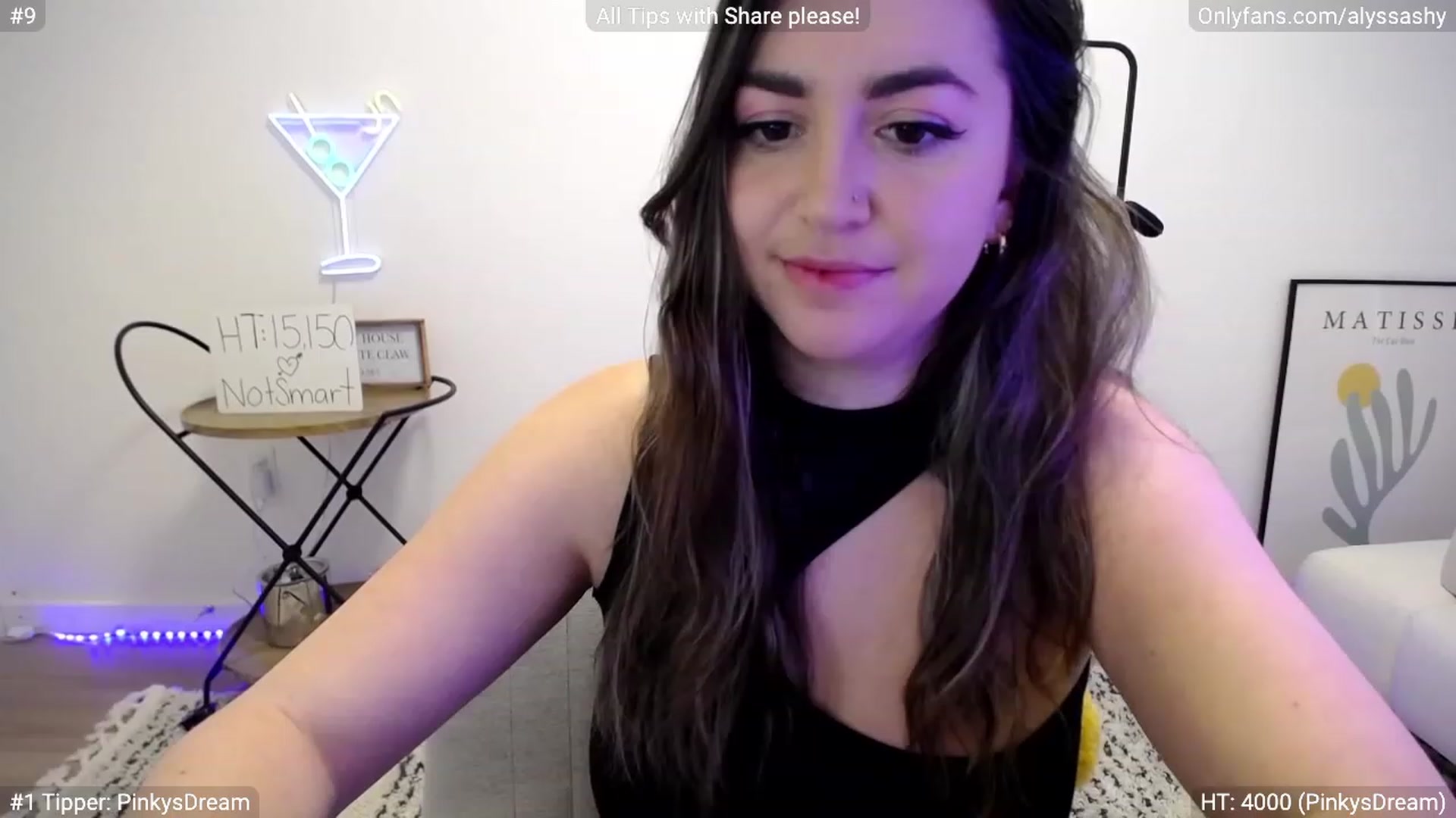 Gallery image thumbnail from AlyssaShy's myfreecams stream on, 03/05/2023, 02:19 image 2 of 20