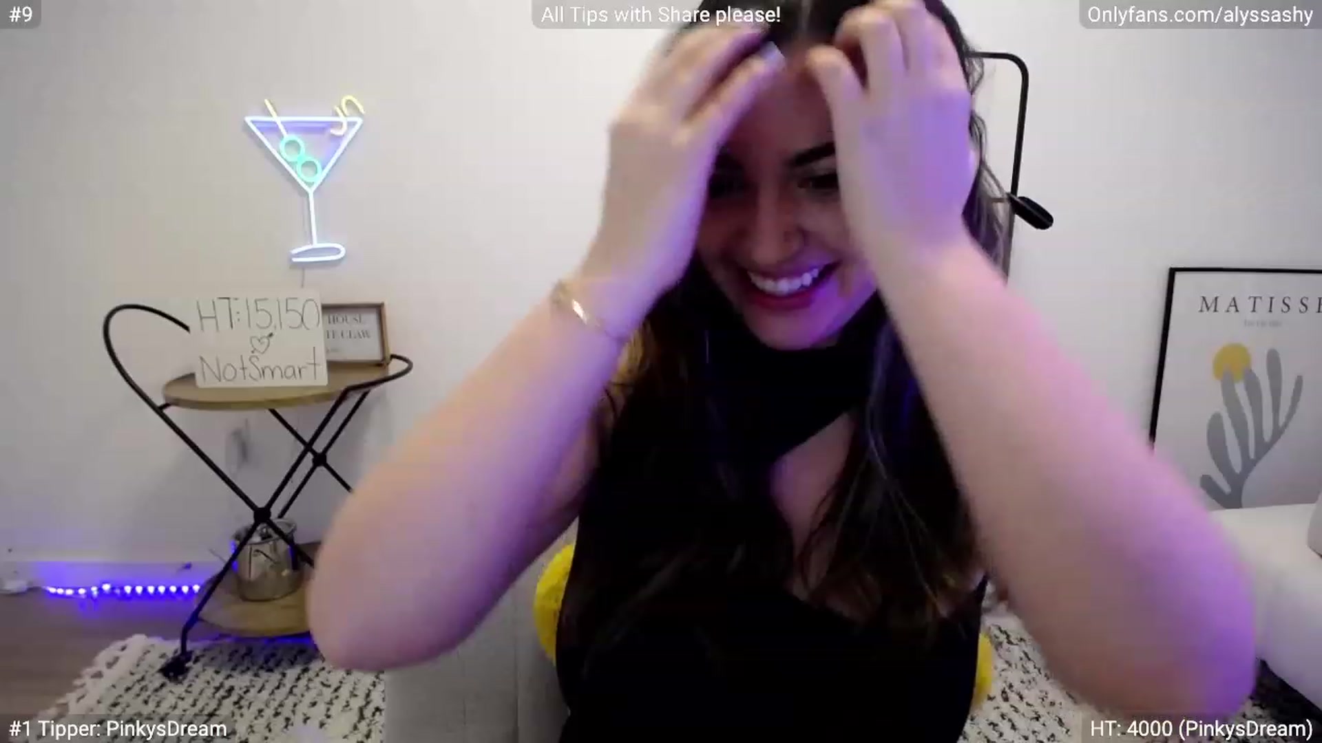 Gallery image thumbnail from AlyssaShy's myfreecams stream on, 03/05/2023, 02:19 image 3 of 20